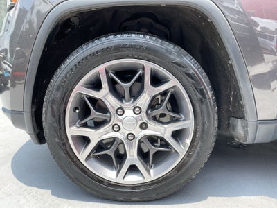 2021 Jeep GRAND CHEROKEE LIMITED LUJO V6