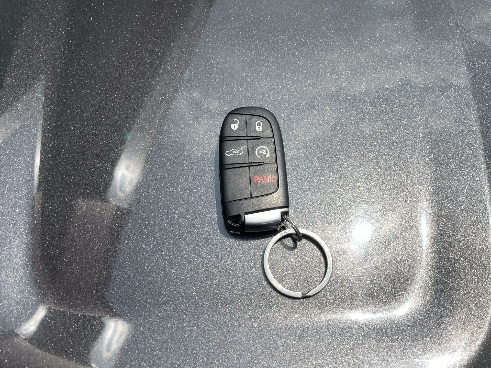 2021 Jeep GRAND CHEROKEE LIMITED LUJO V6