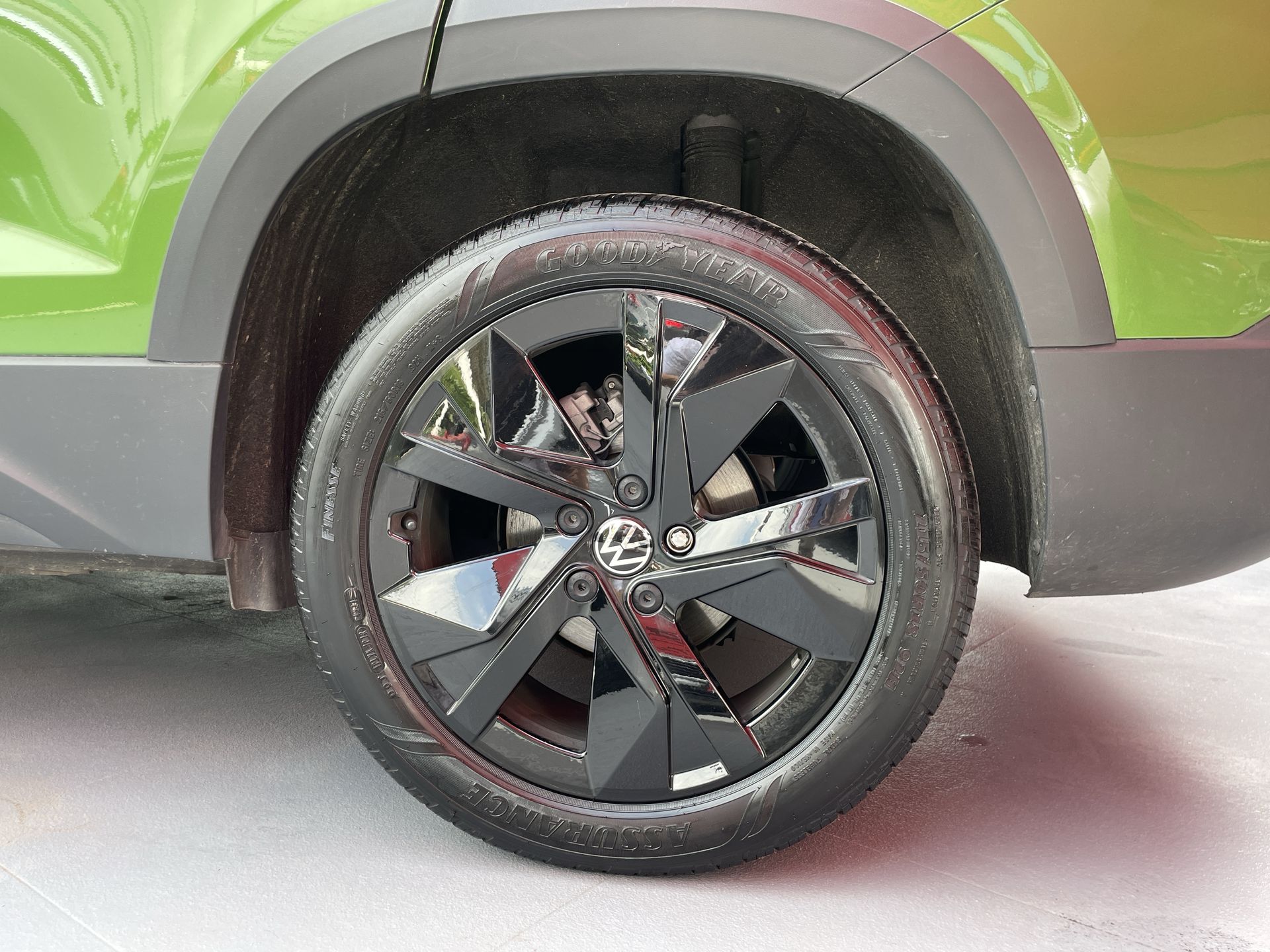 2025 Volkswagen TAOS HIGHLINE