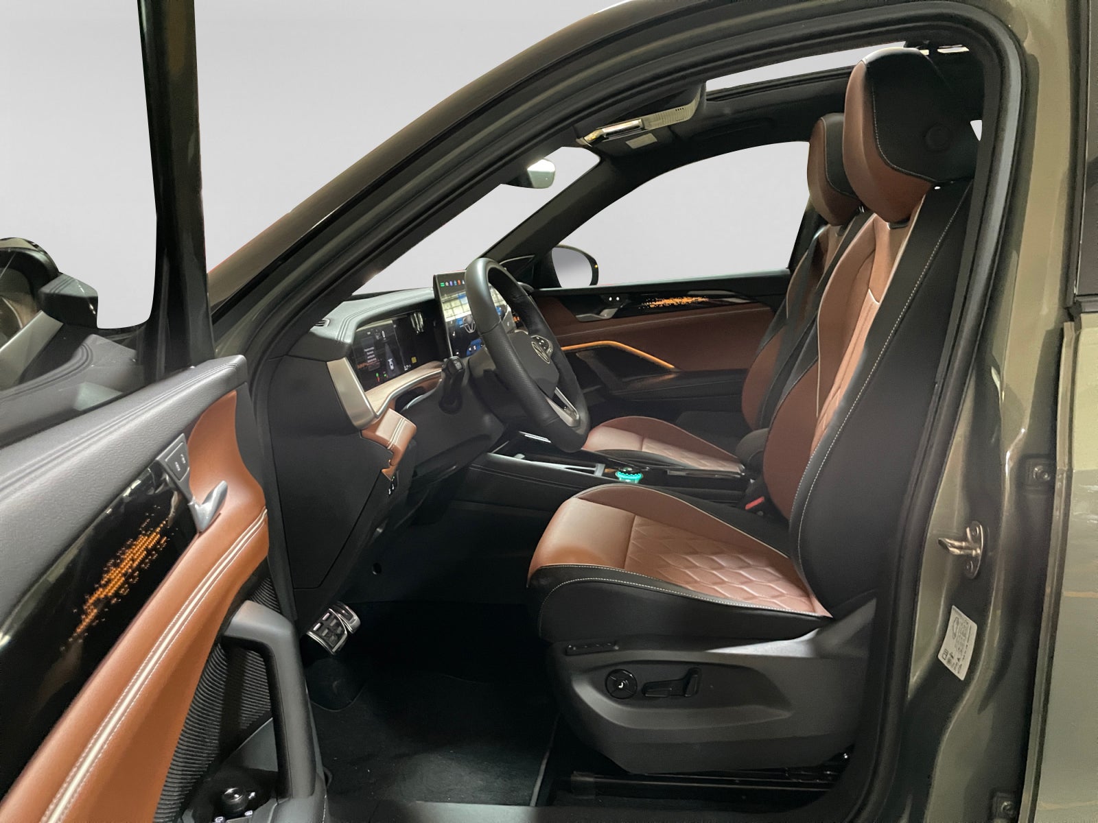 2026 Volkswagen TIGUAN R-LINE 1.4
