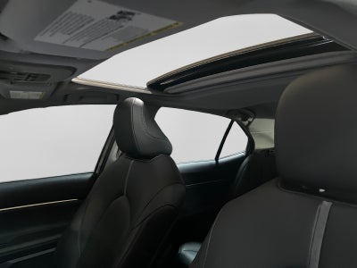 2022 Toyota CAMRY XLE HV