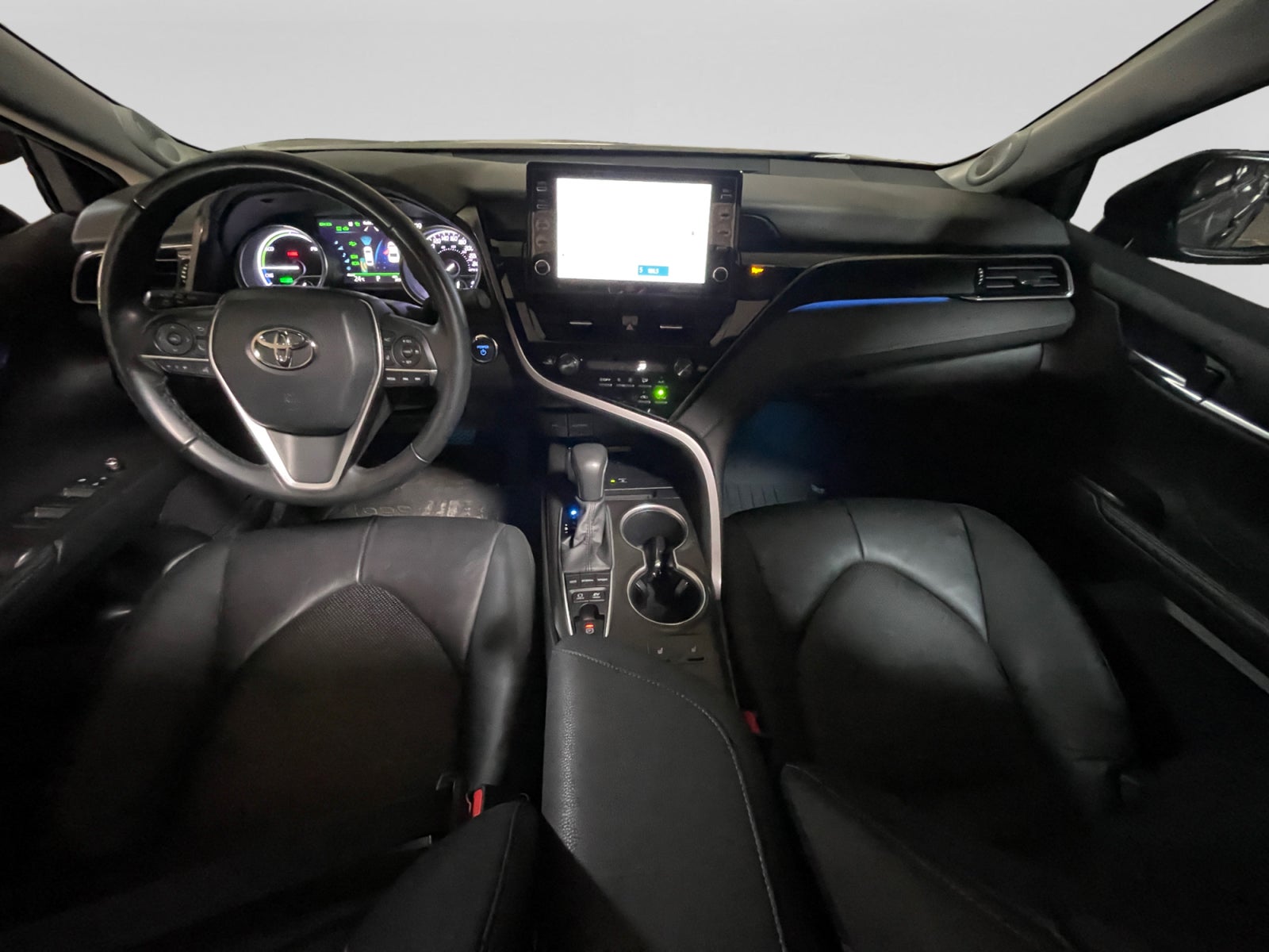 2022 Toyota CAMRY XLE HV