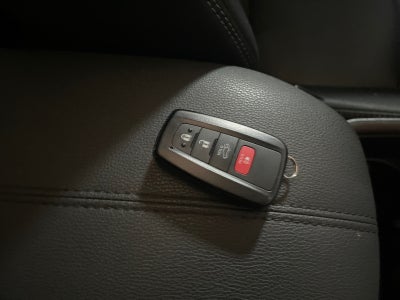 2022 Toyota RAV4 LIMITED HV