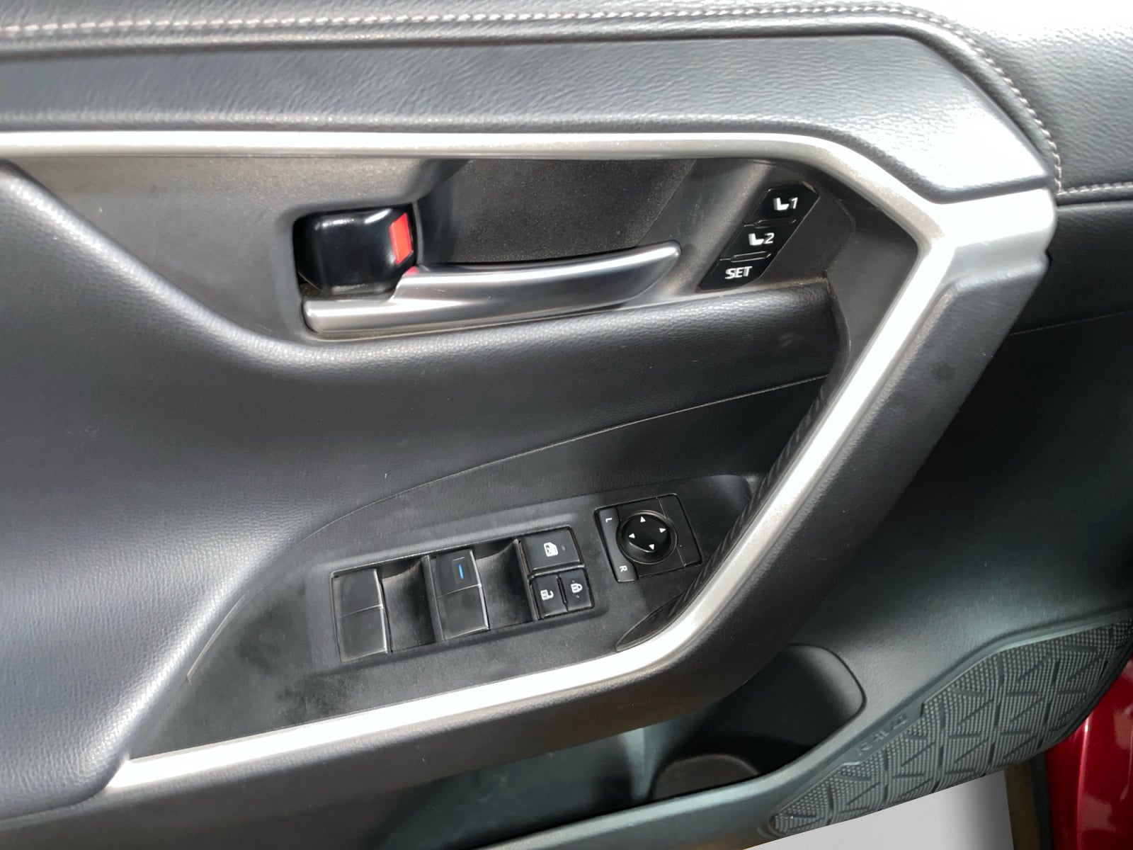 2021 Toyota IMPALA LIMITED HV