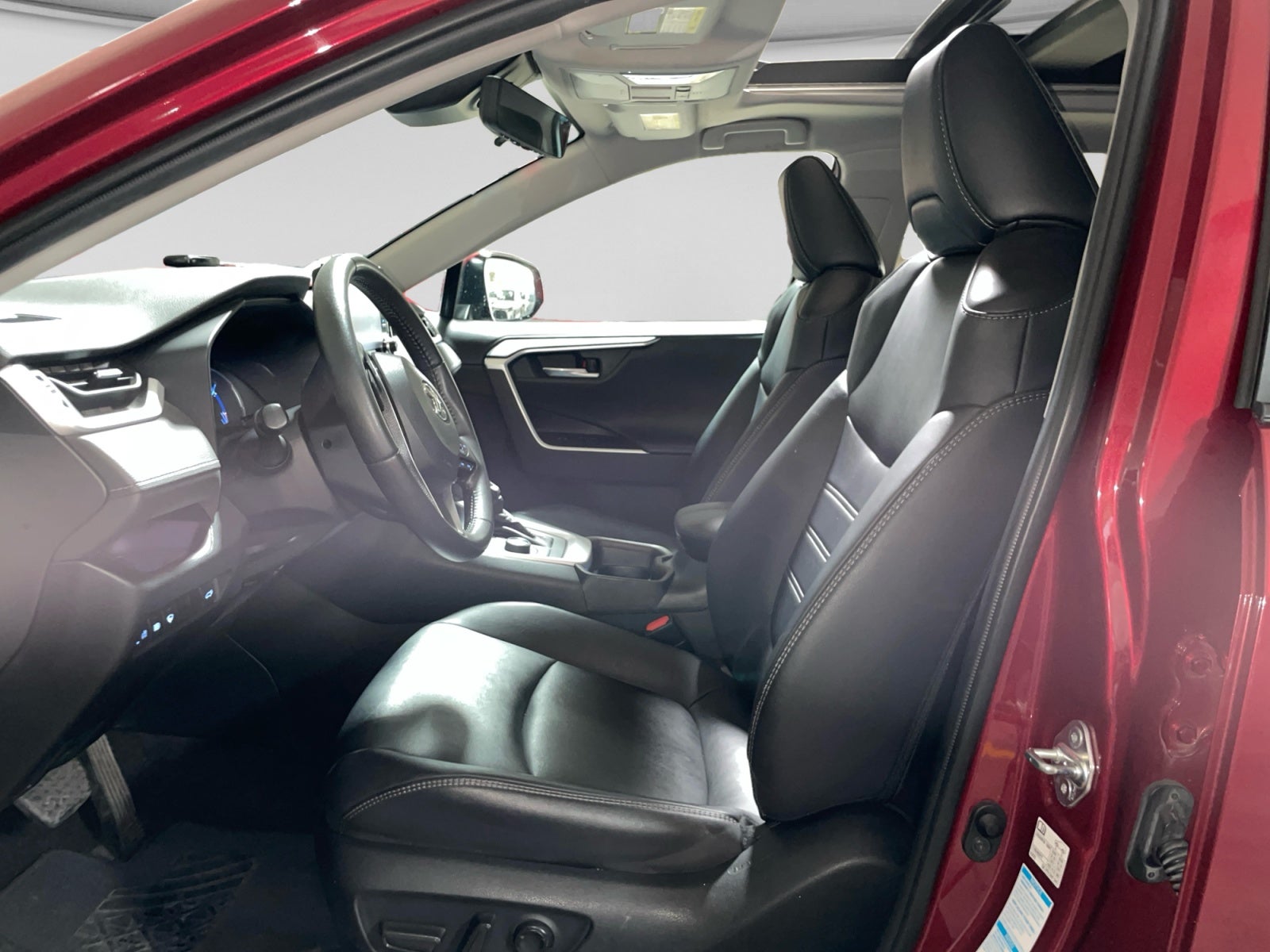 2021 Toyota IMPALA LIMITED HV