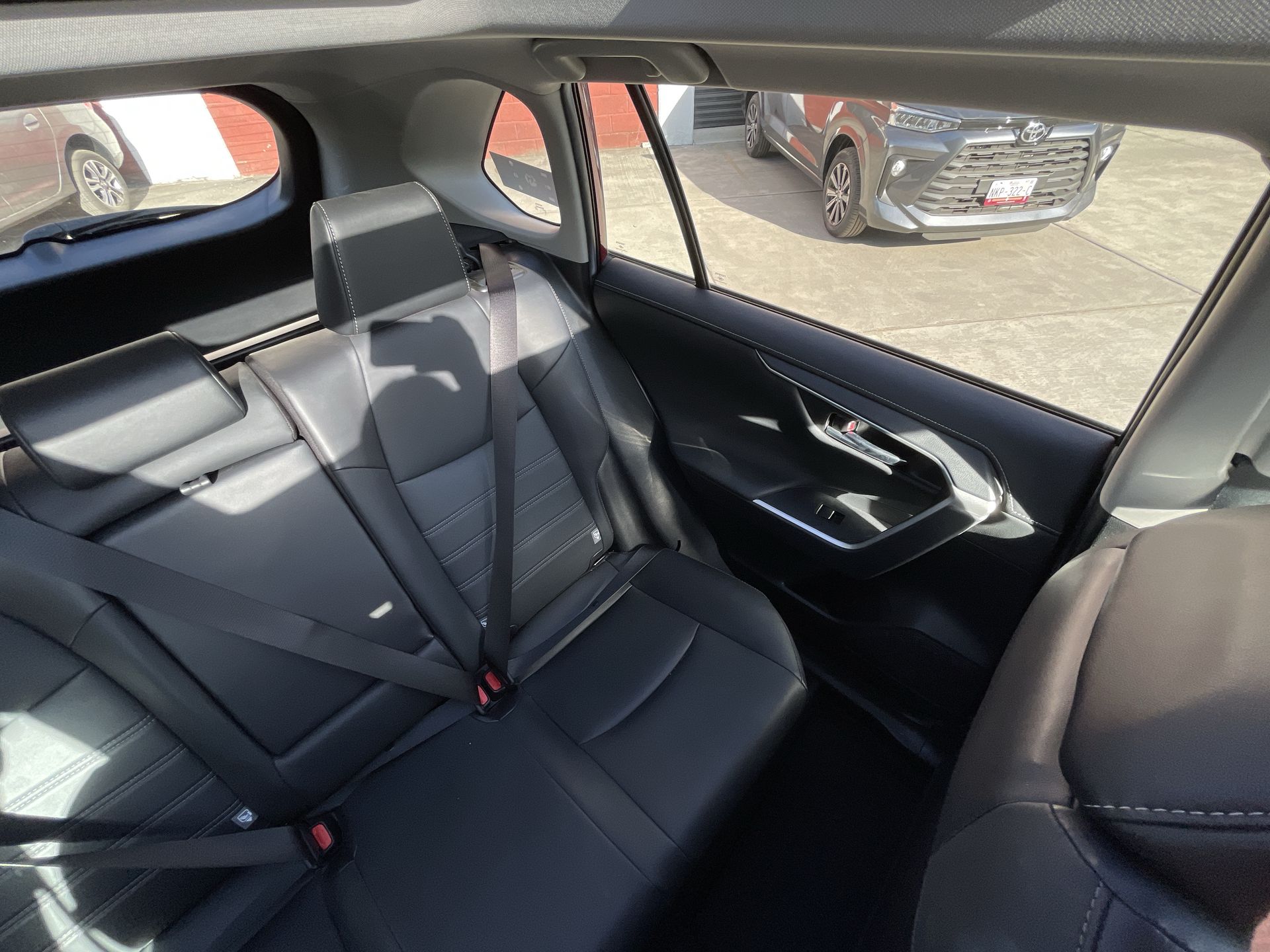 2021 Toyota RAV4 LIMITED HV