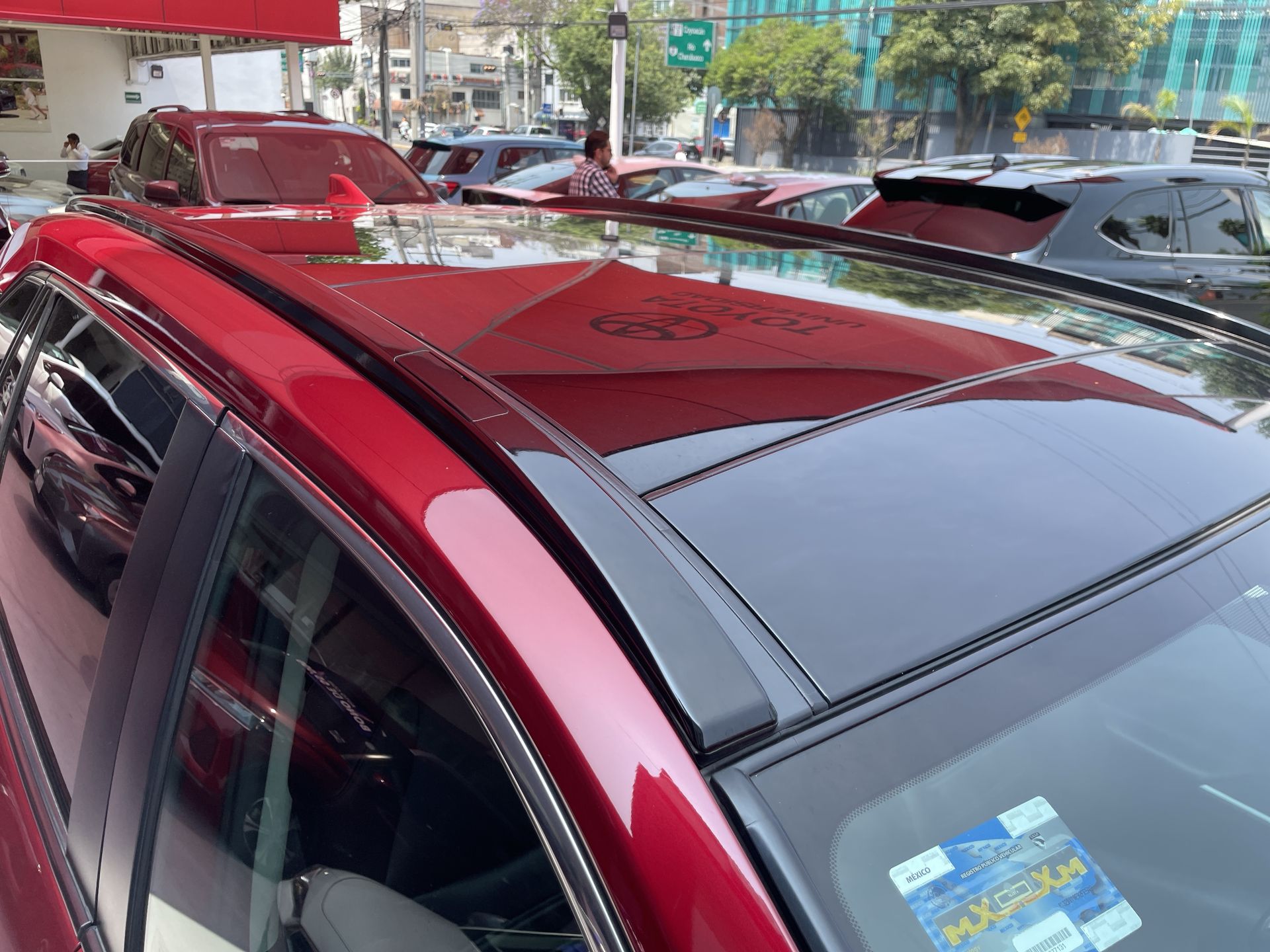 2021 Toyota RAV4 LIMITED HV
