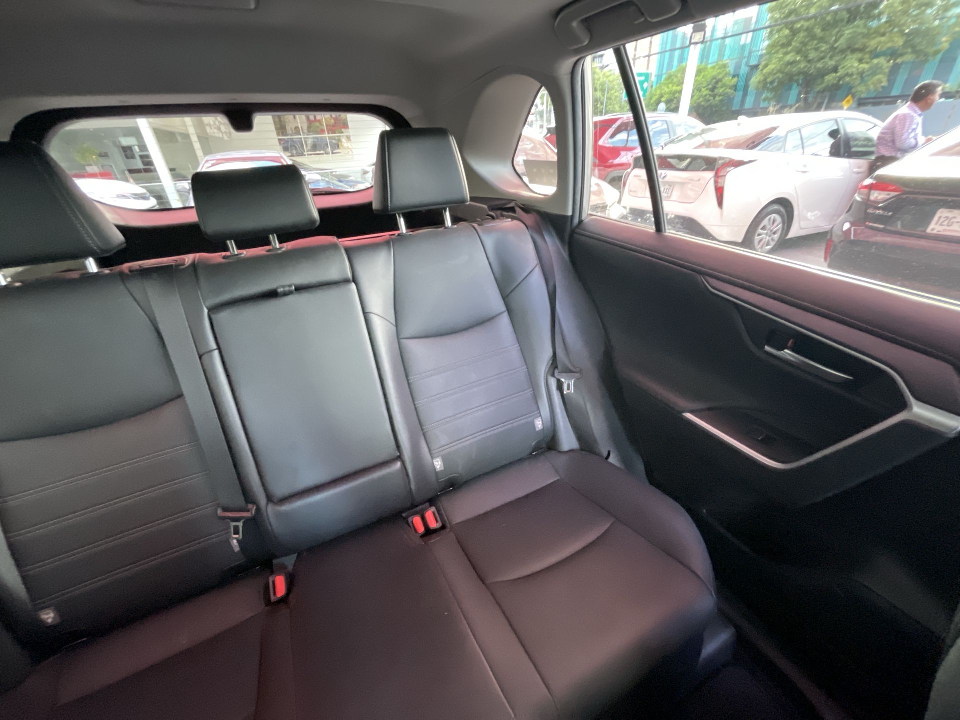 2023 Toyota RAV4 LIMITED HV