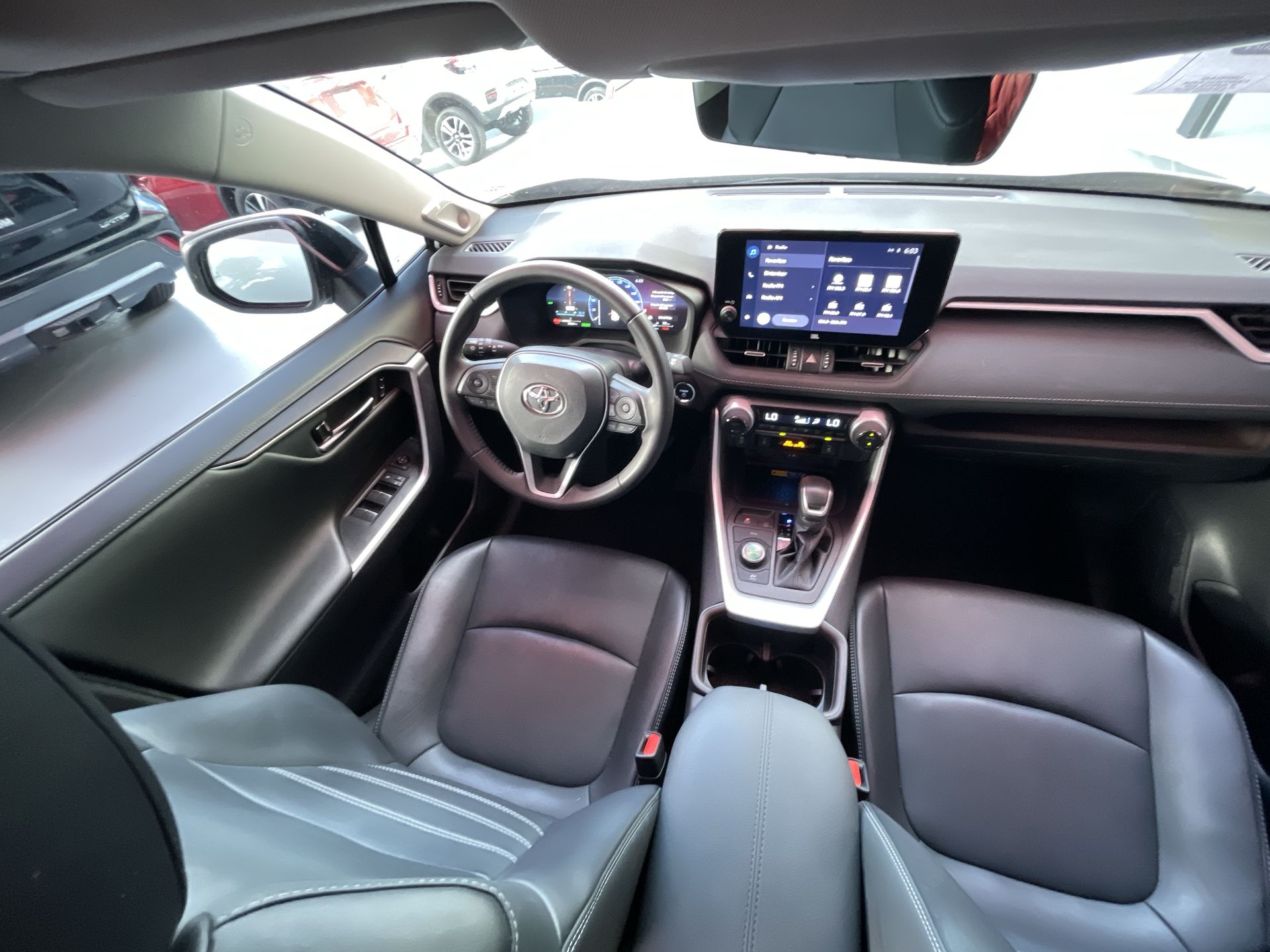 2023 Toyota RAV4 LIMITED HV