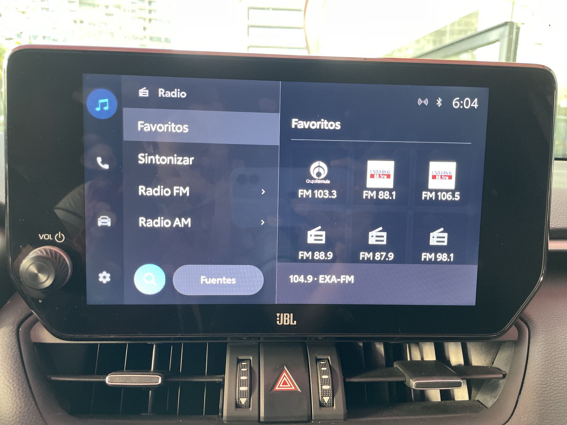 2023 Toyota RAV4 LIMITED HV