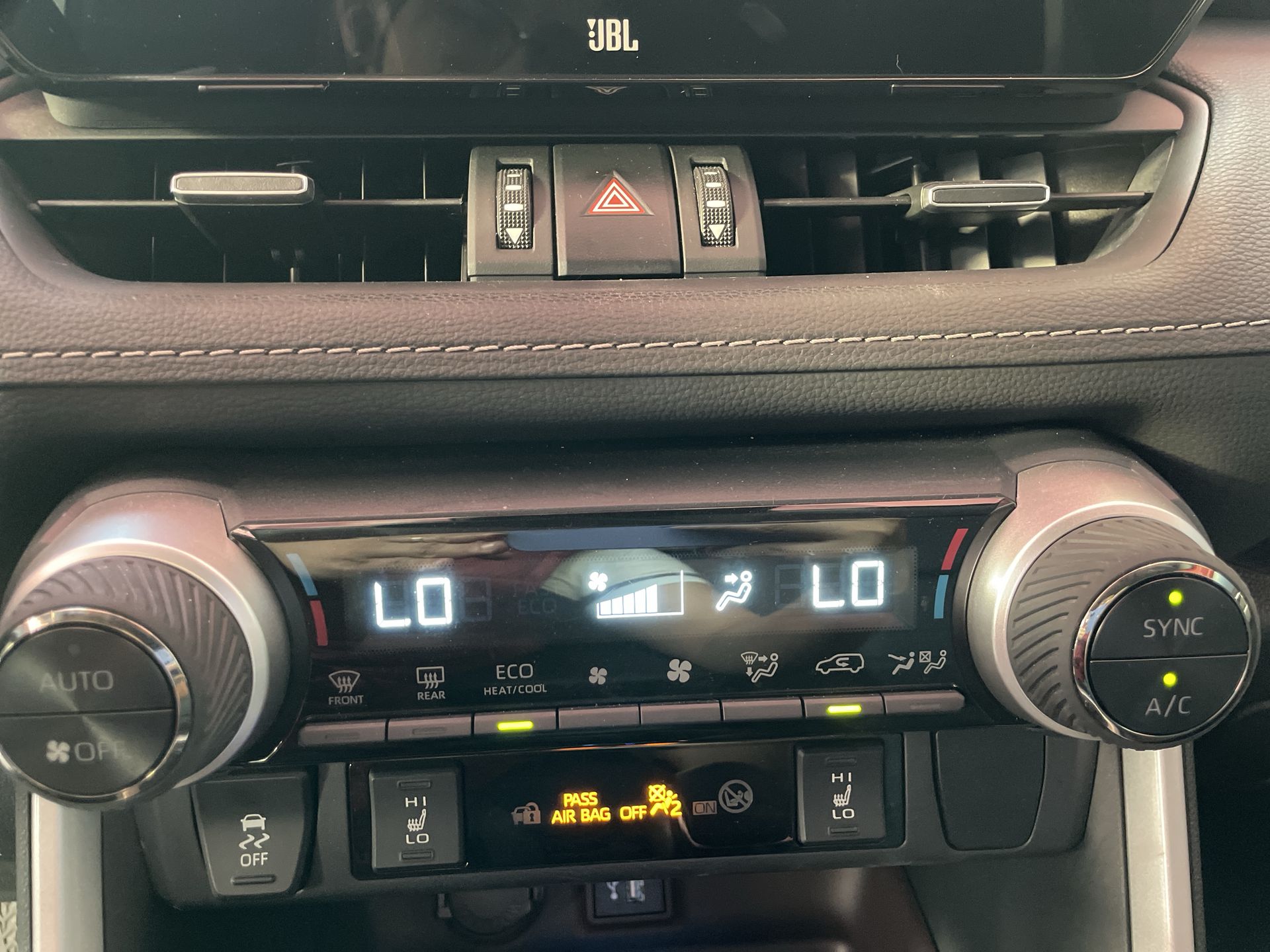 2023 Toyota RAV4 LIMITED HV