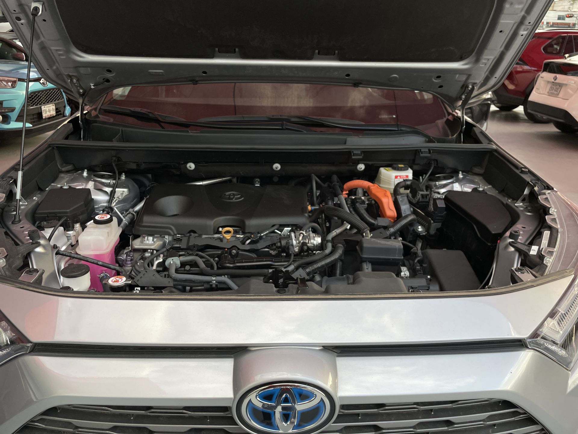 2023 Toyota RAV4 LIMITED HV