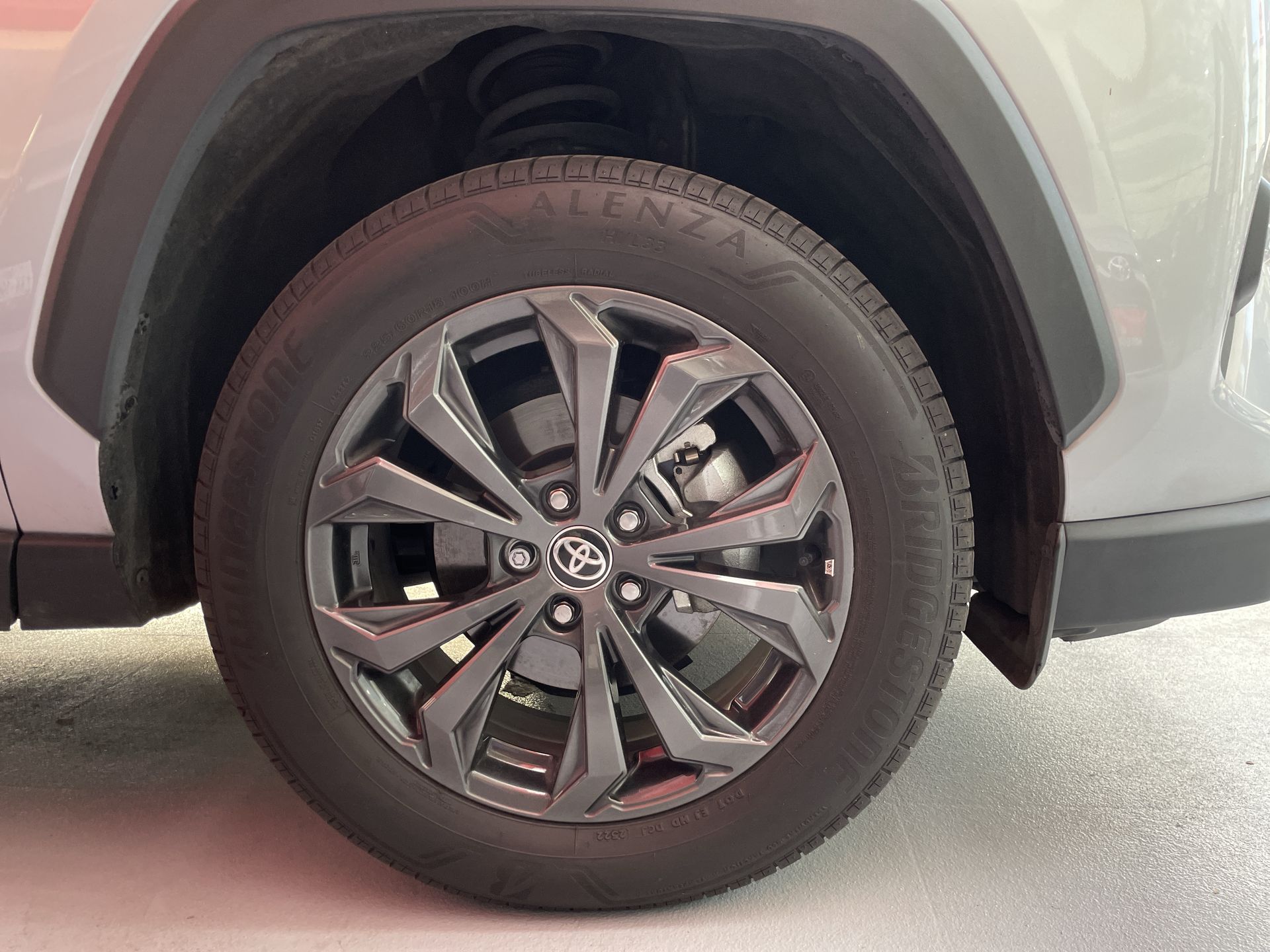 2023 Toyota RAV4 LIMITED HV