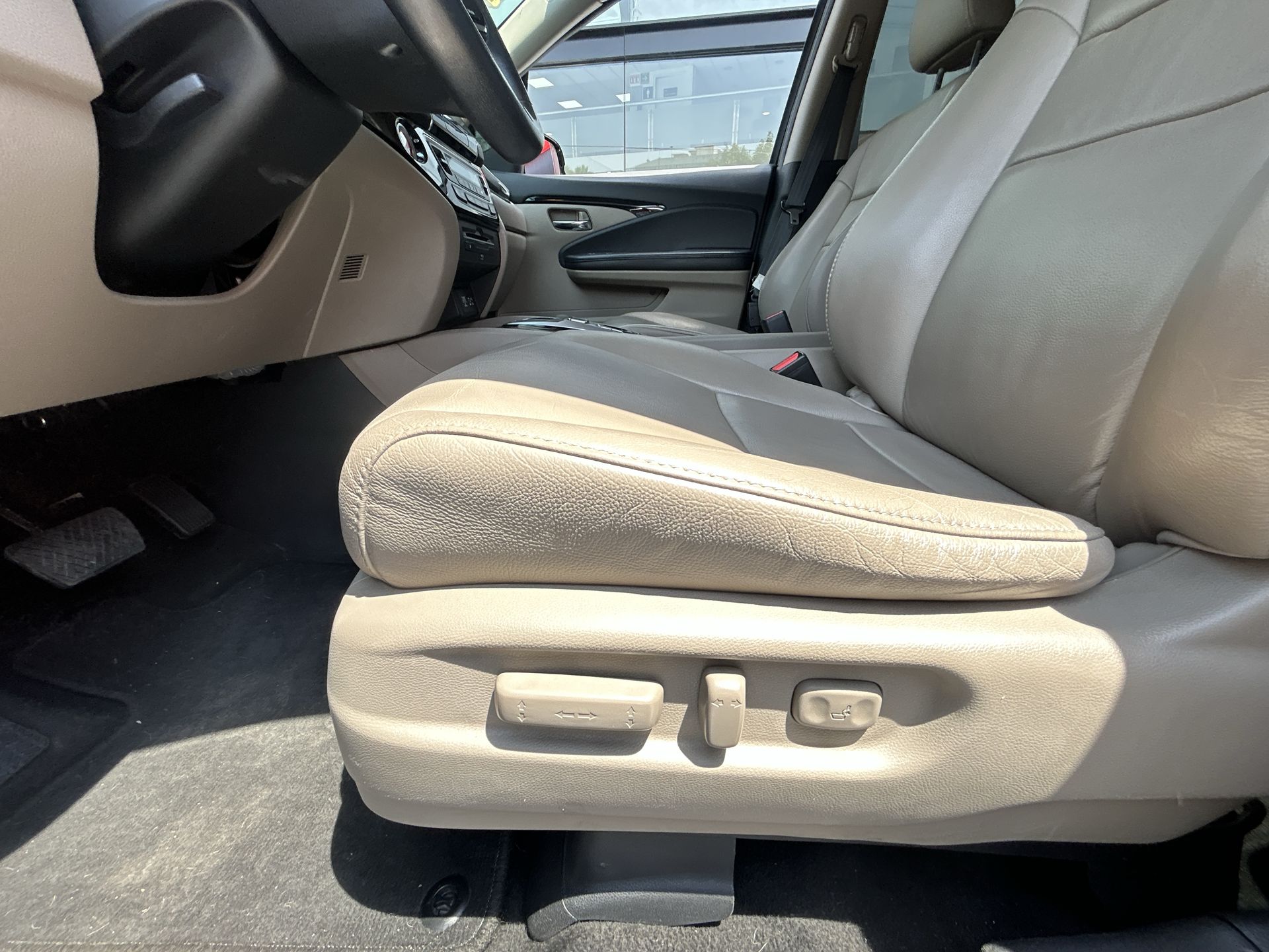 2022 Honda PILOT TOURING