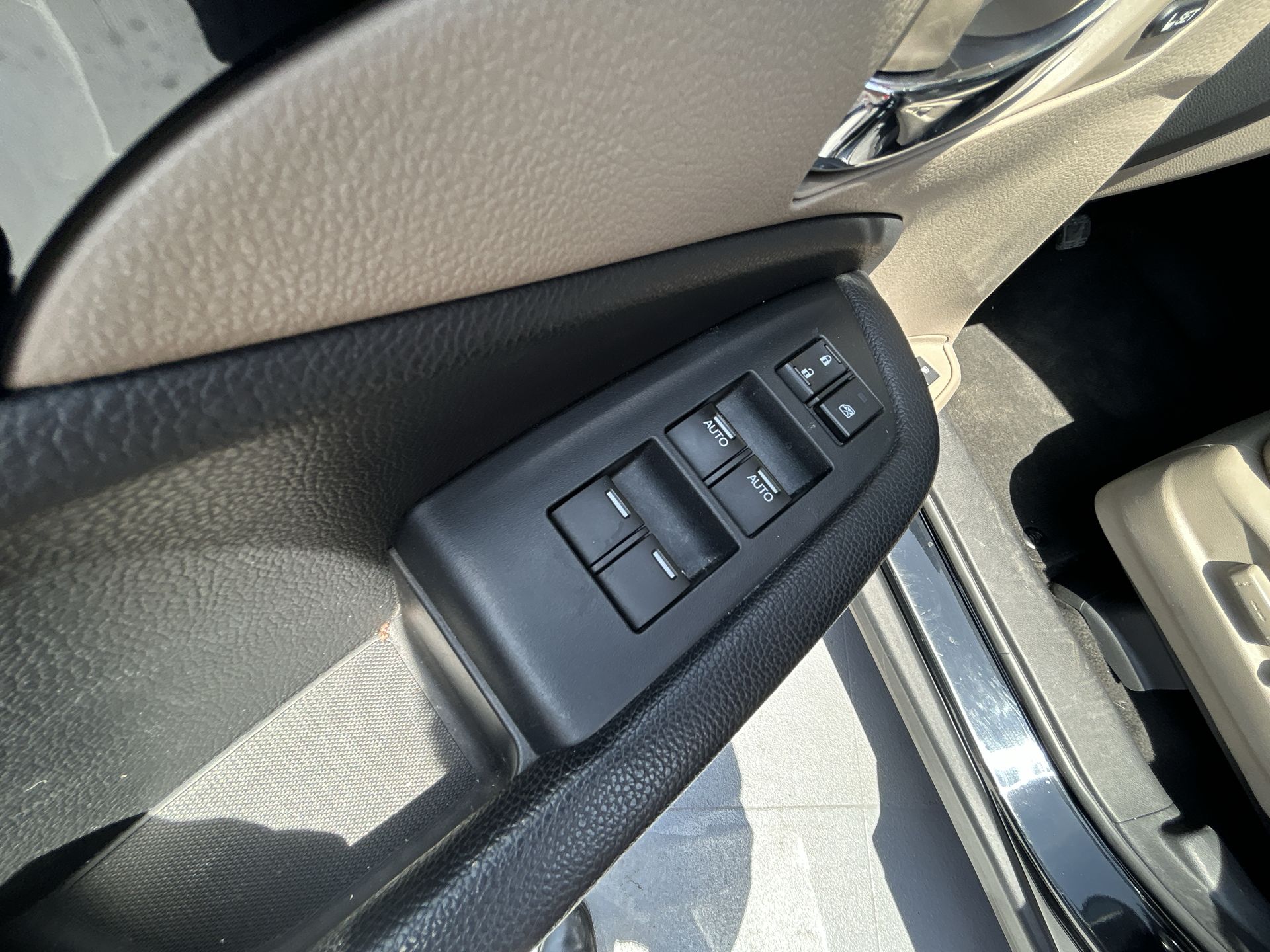 2022 Honda PILOT TOURING