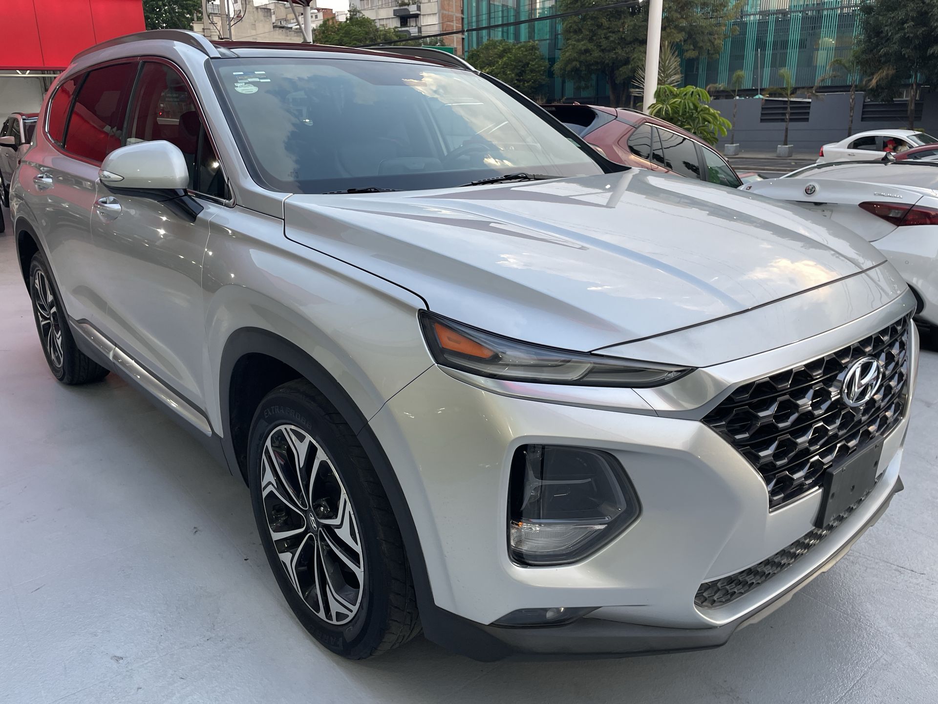 2019 Hyundai SANTA FE LIMITED TECH AT
