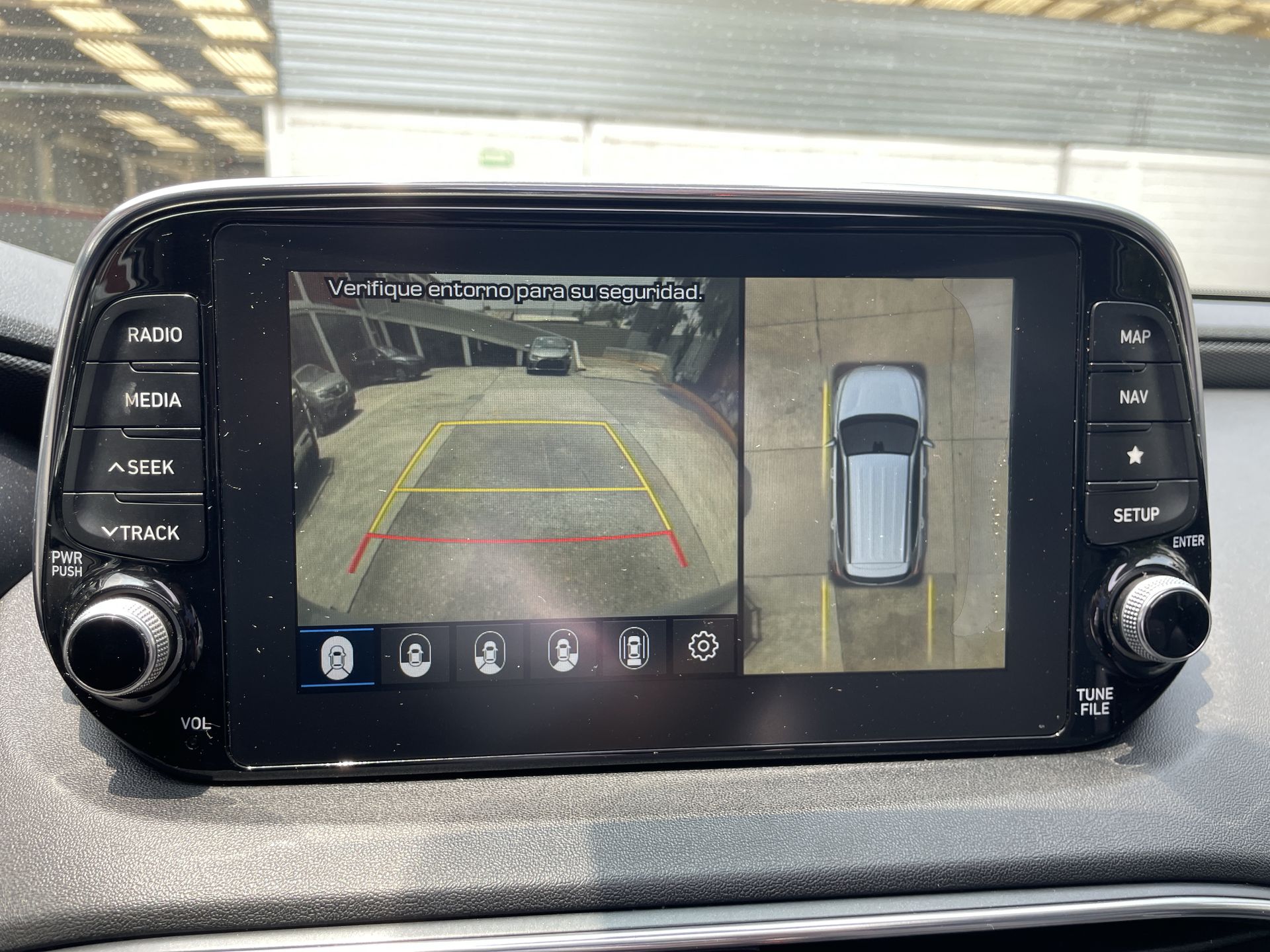 2019 Hyundai SANTA FE LIMITED TECH AT