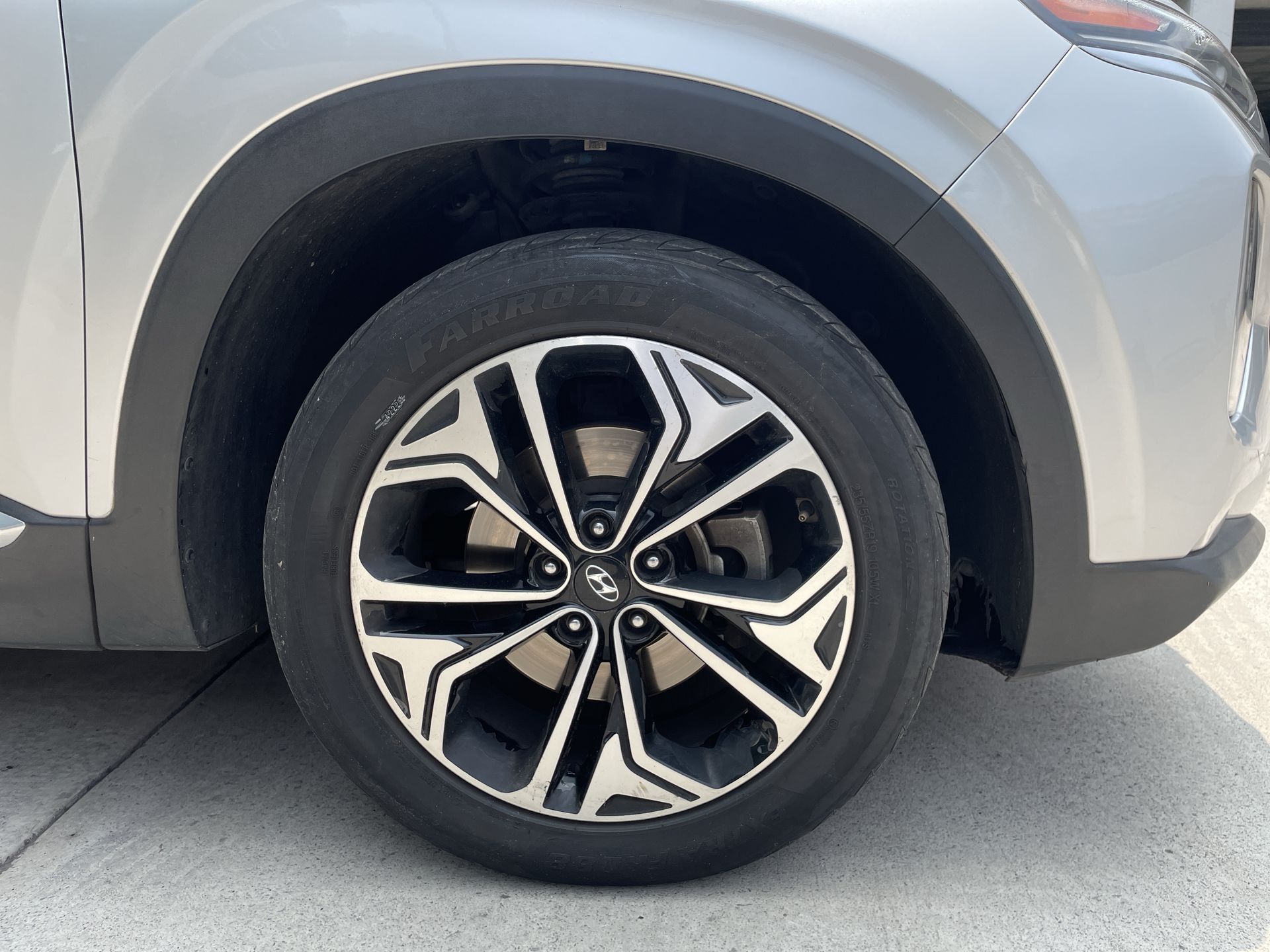 2019 Hyundai SANTA FE LIMITED TECH AT