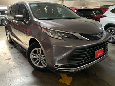 2022 Toyota SIENNA LIMITED