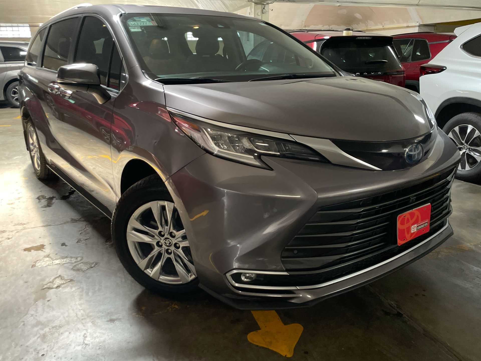 2022 Toyota SIENNA LIMITED