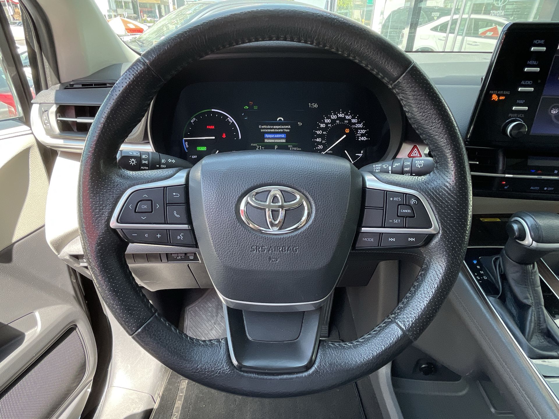 2021 Toyota SIENNA XLE PIEL