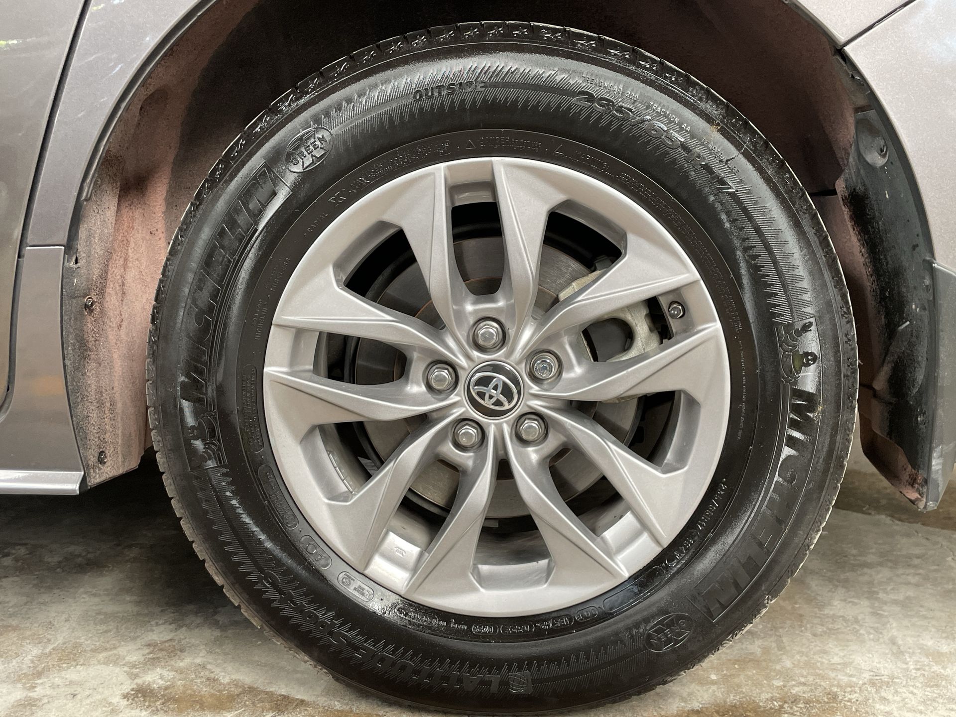 2021 Toyota SIENNA XLE PIEL