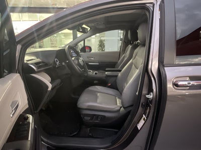 2022 Toyota SIENNA XLE PIEL