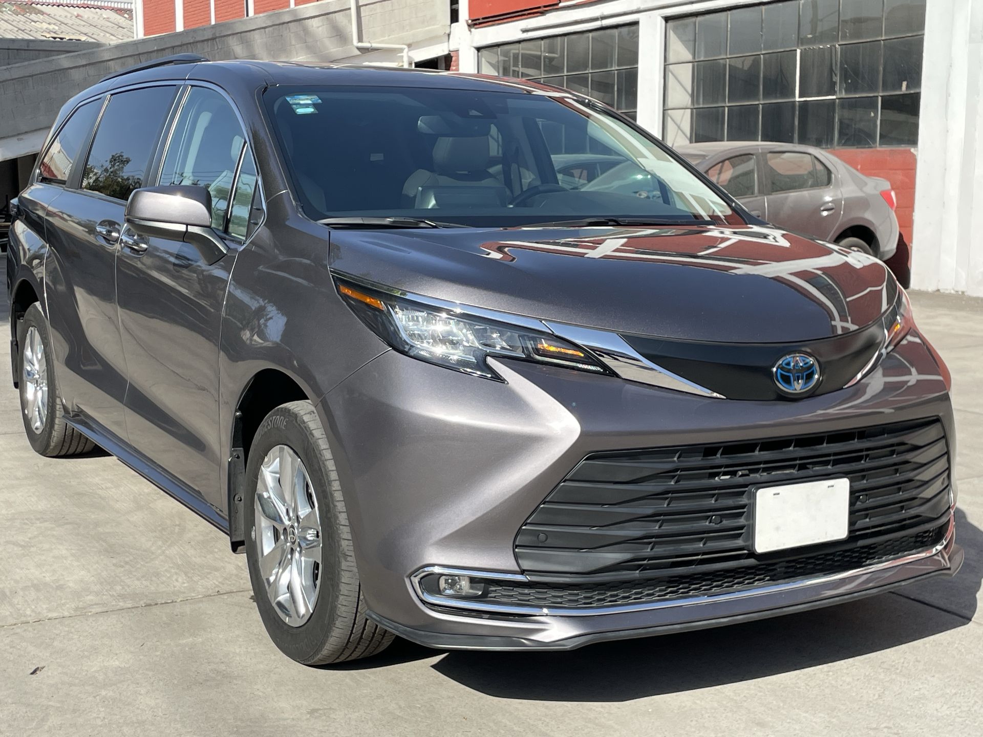 2022 Toyota SIENNA XLE PIEL