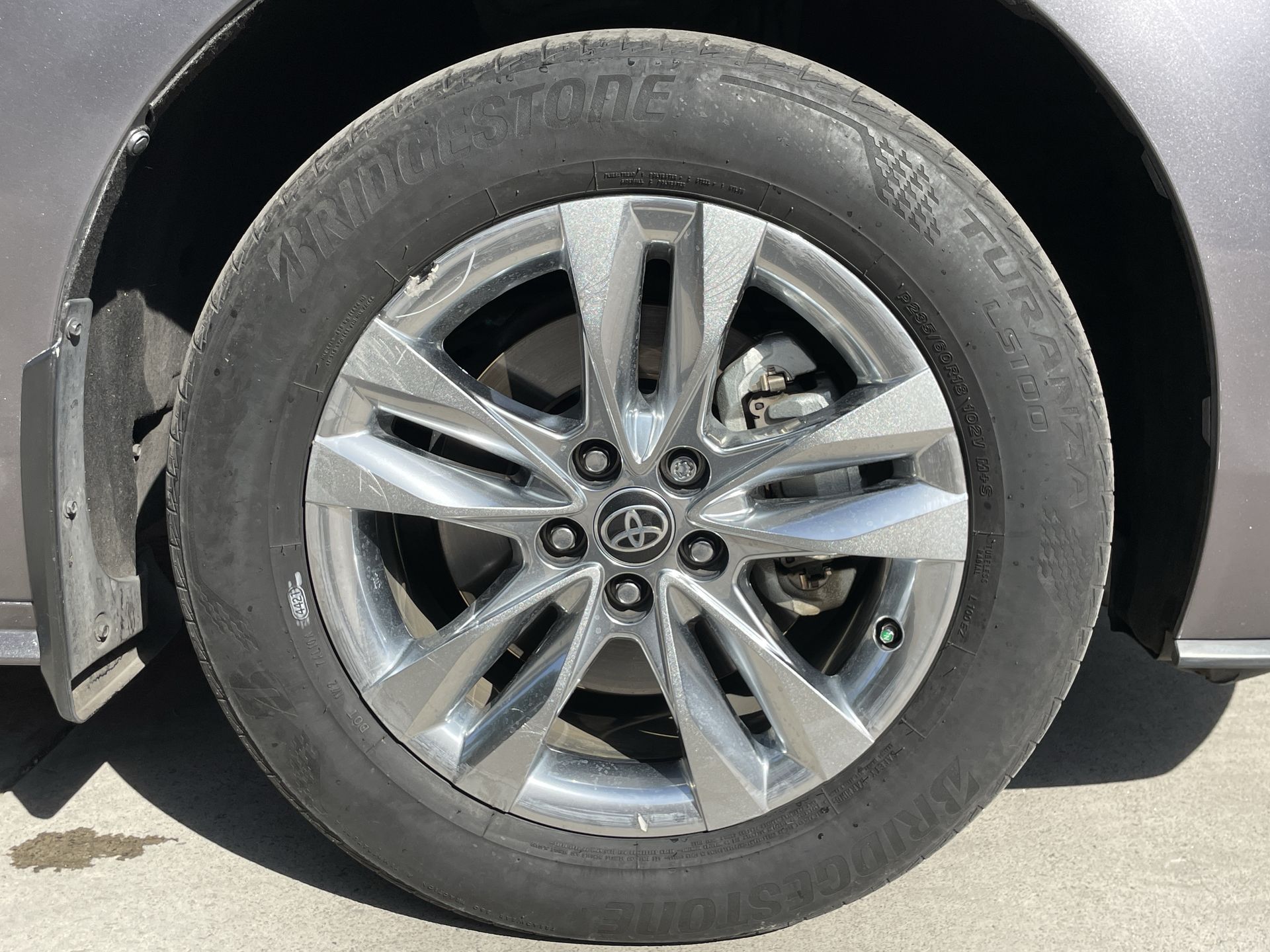 2022 Toyota SIENNA XLE PIEL