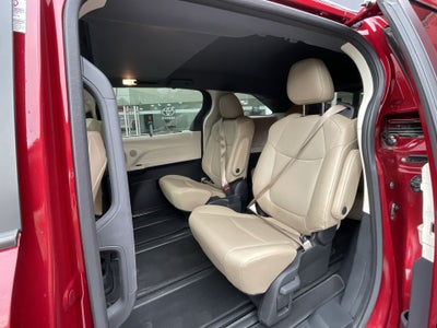 2023 Toyota SIENNA XLE PIEL