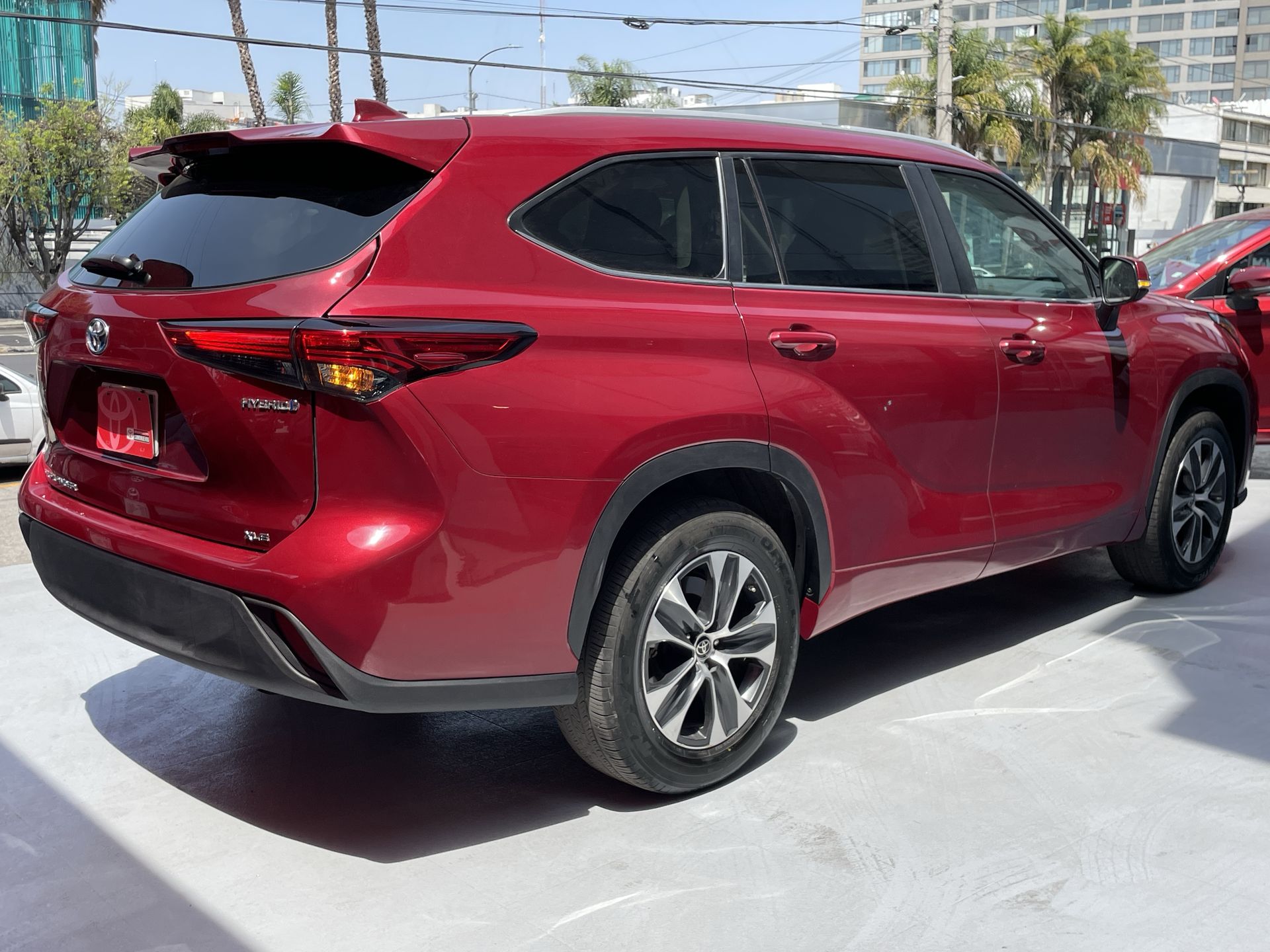 2023 Toyota HIGHLANDER XLE