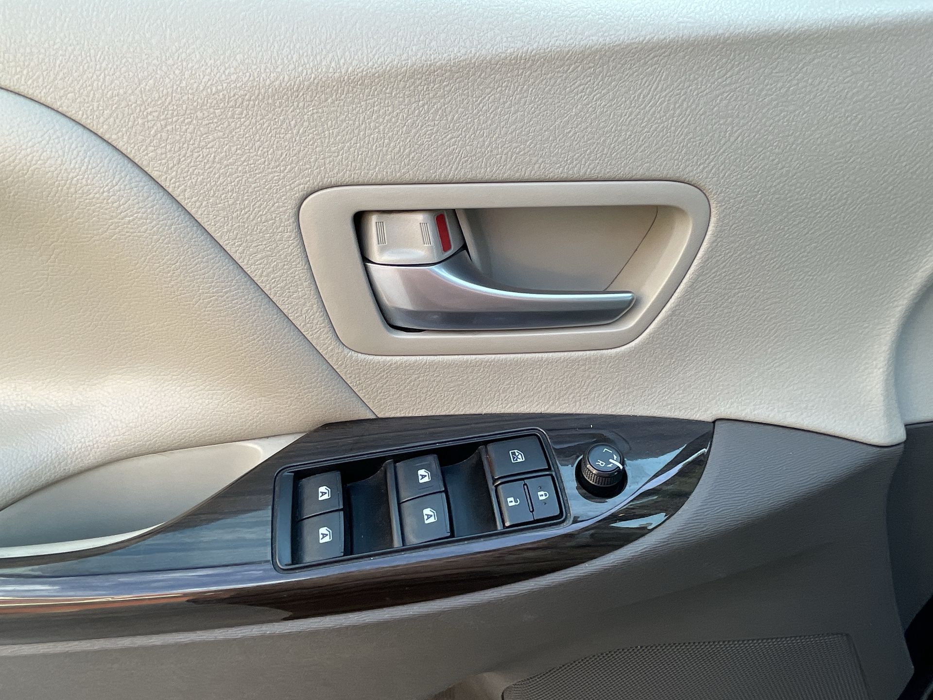 2019 Toyota SIENNA XLE PIEL