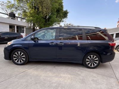 2019 Toyota SIENNA XLE PIEL