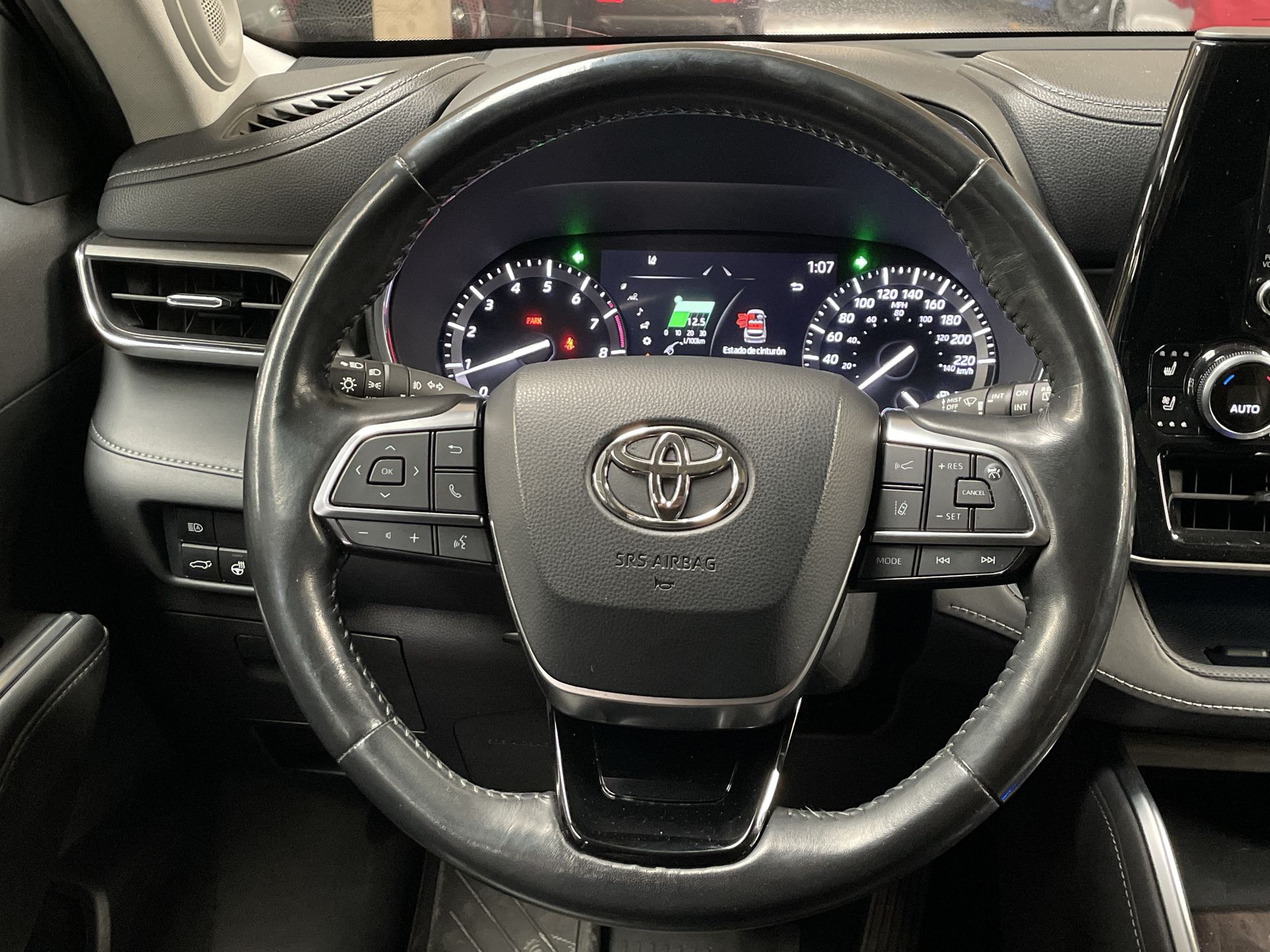2021 Toyota HIGHLANDER LIMITED PR