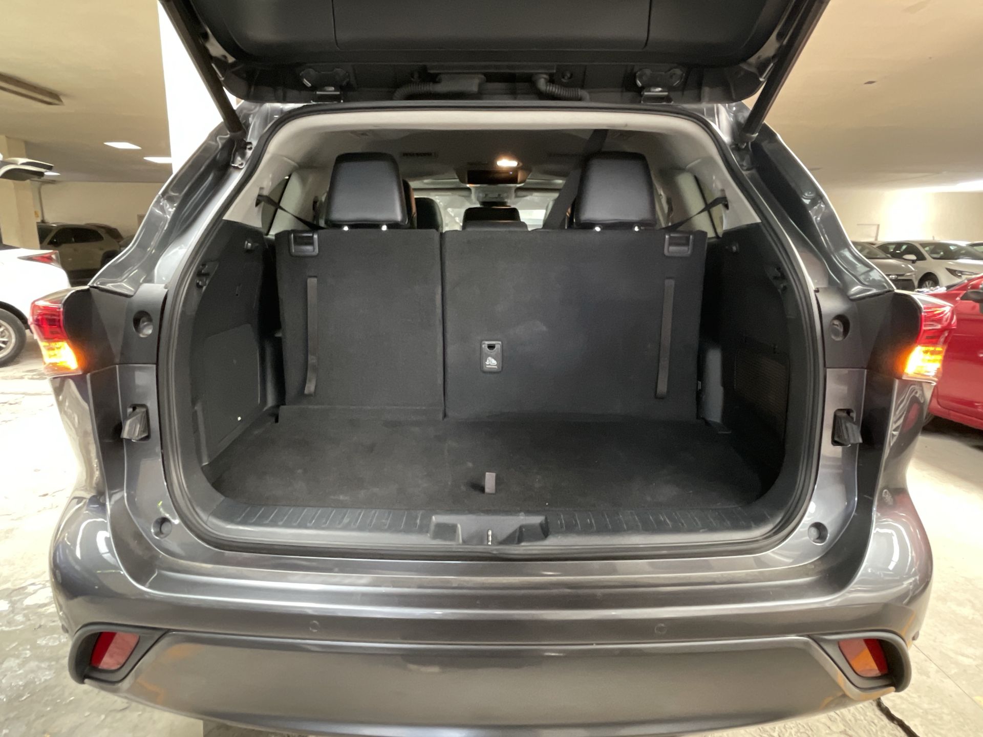 2021 Toyota HIGHLANDER LIMITED PR