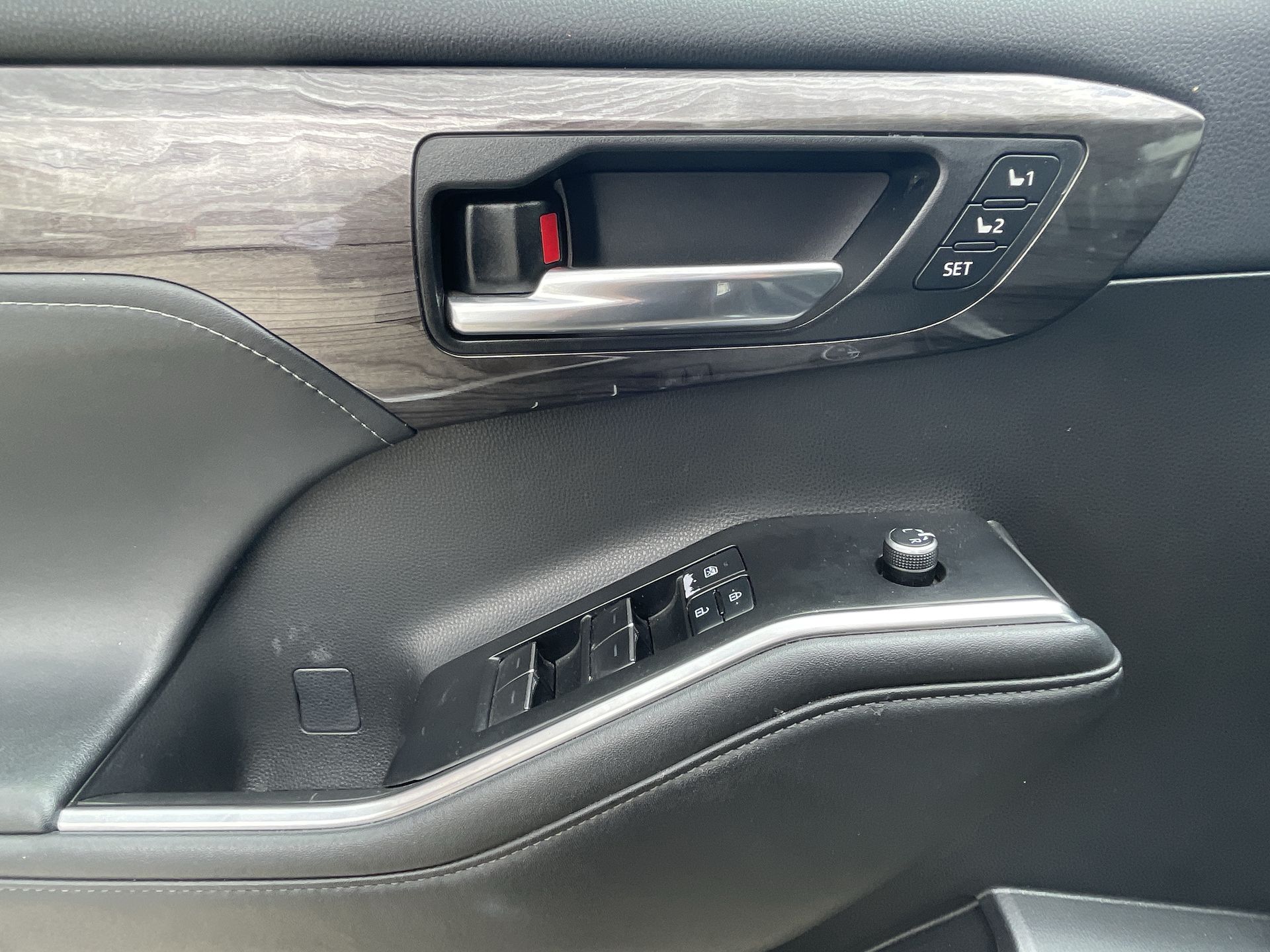 2022 Toyota HIGHLANDER LIMITED PR