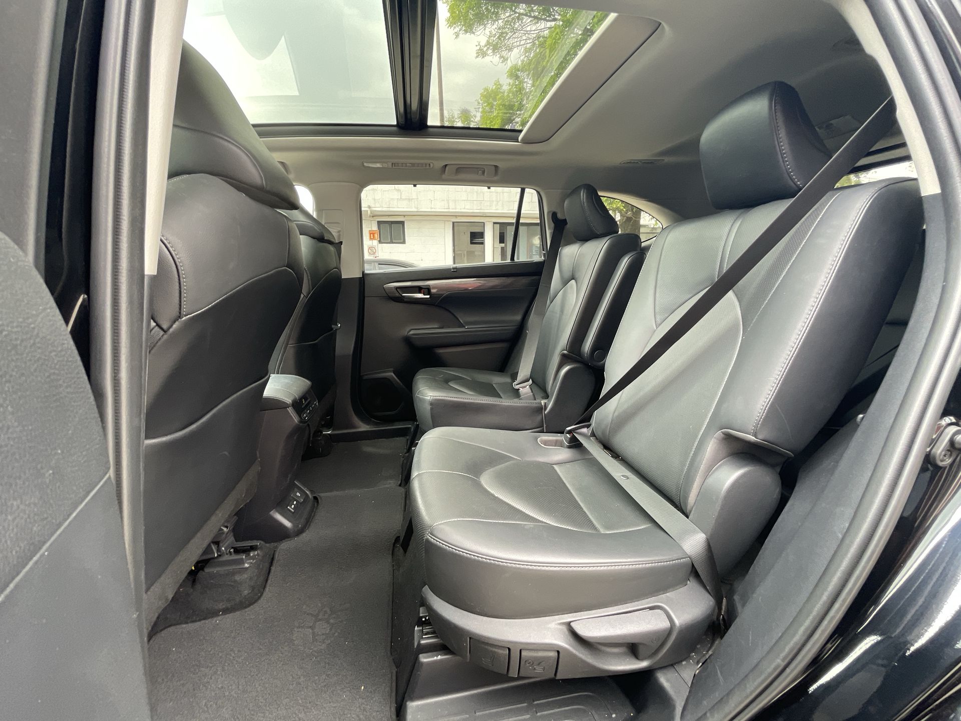 2022 Toyota HIGHLANDER LIMITED PR