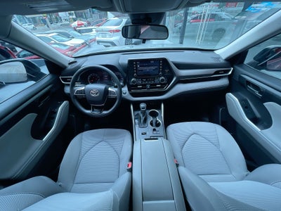 2021 Toyota HIGHLANDER LE