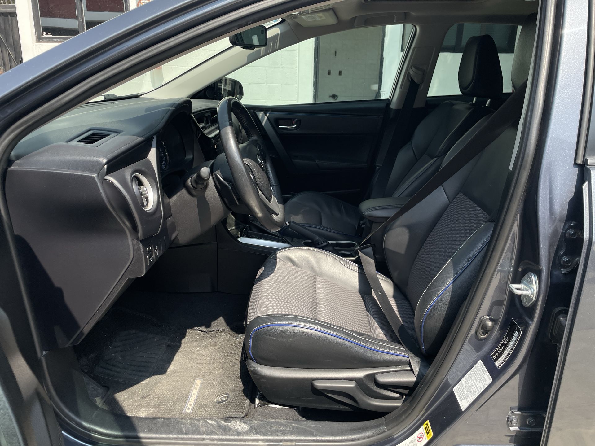 2017 Toyota COROLLA SE PLUS CVT