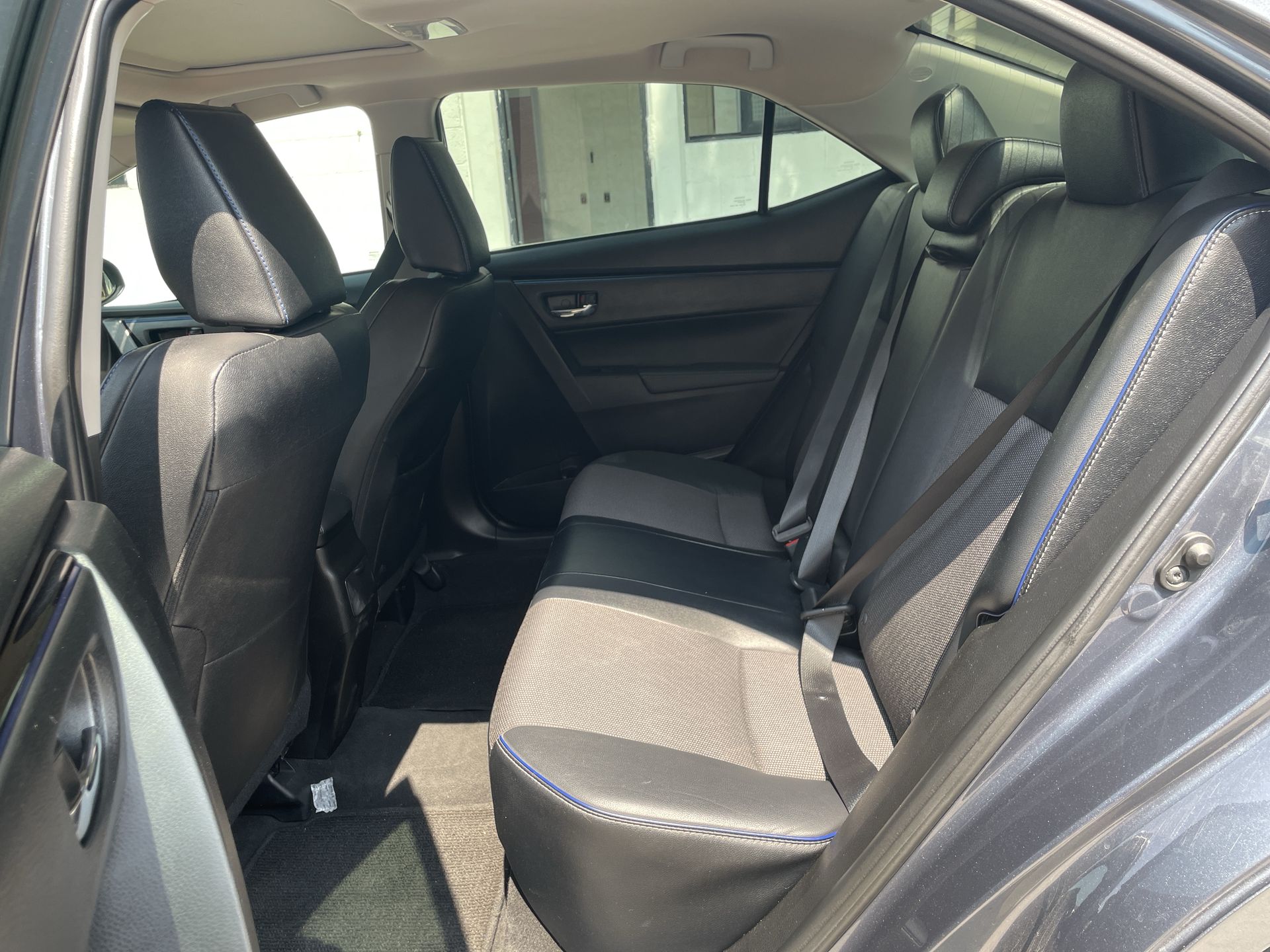 2017 Toyota COROLLA SE PLUS CVT