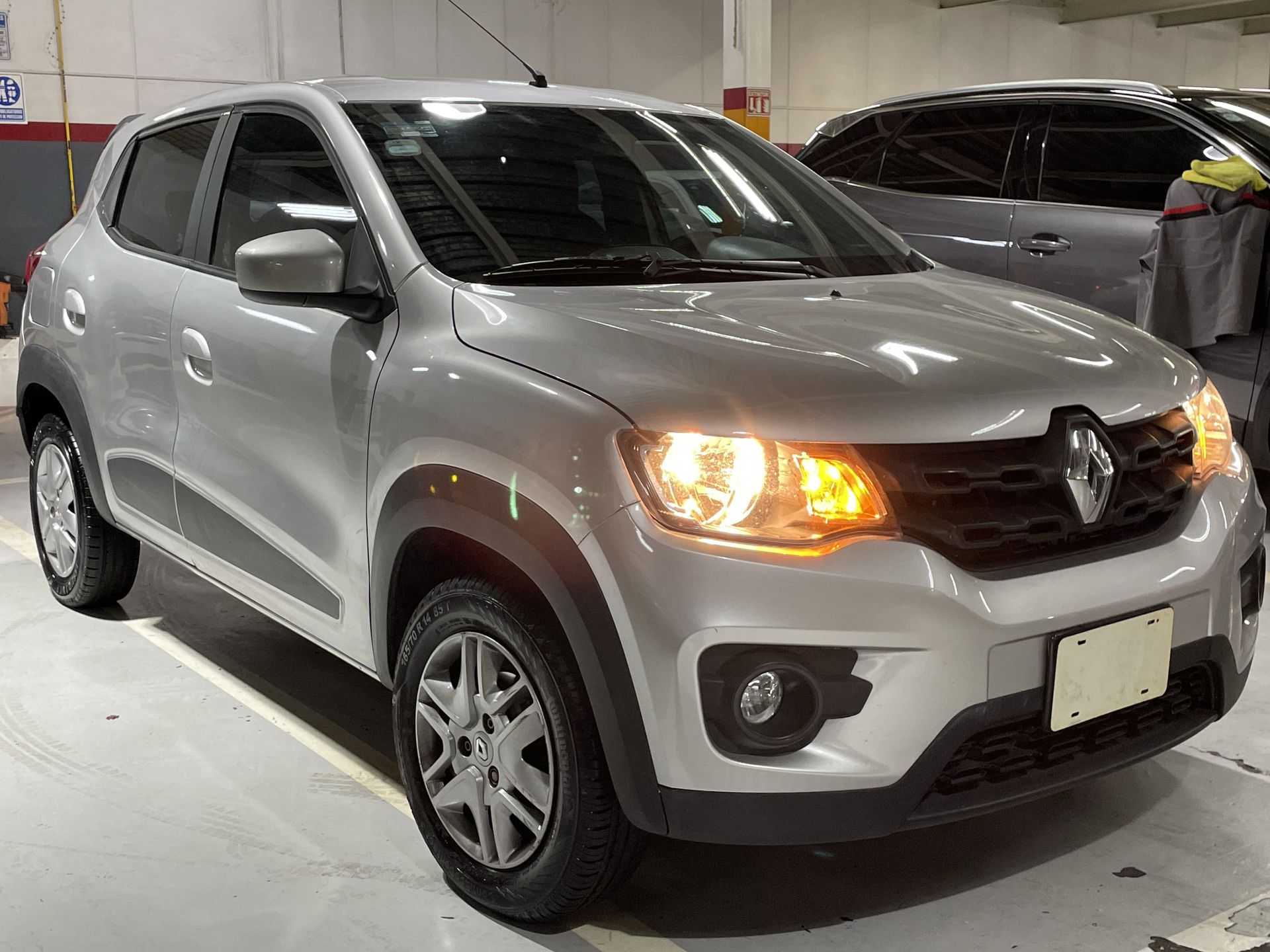 2022 RENAULT KWID BITONO