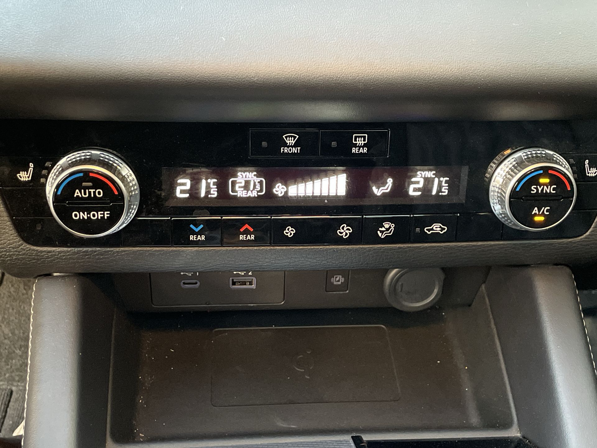 2024 Mitsubishi OUTLANDER DIAMOND