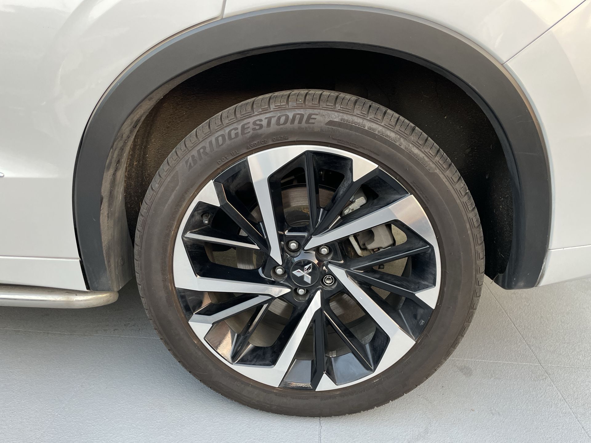 2024 Mitsubishi OUTLANDER DIAMOND