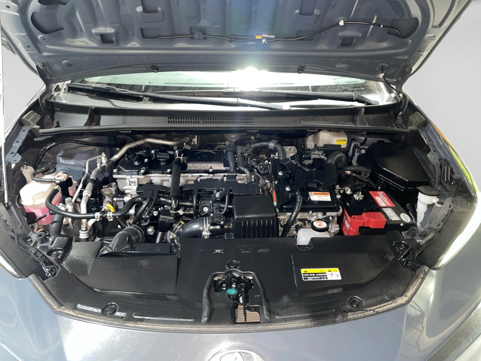 2024 Toyota PRIUS BASE BASE