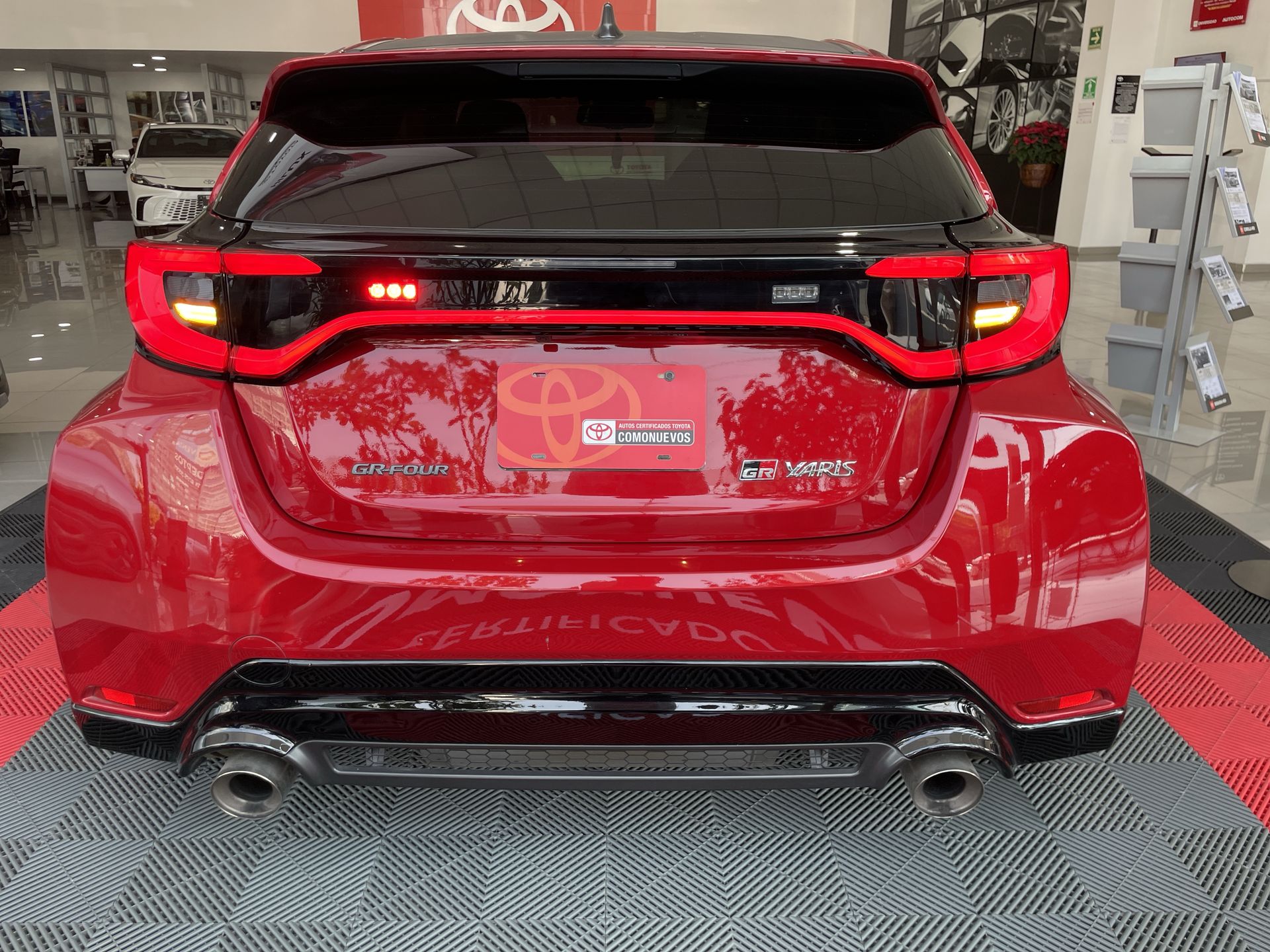 2025 Toyota YARIS GR