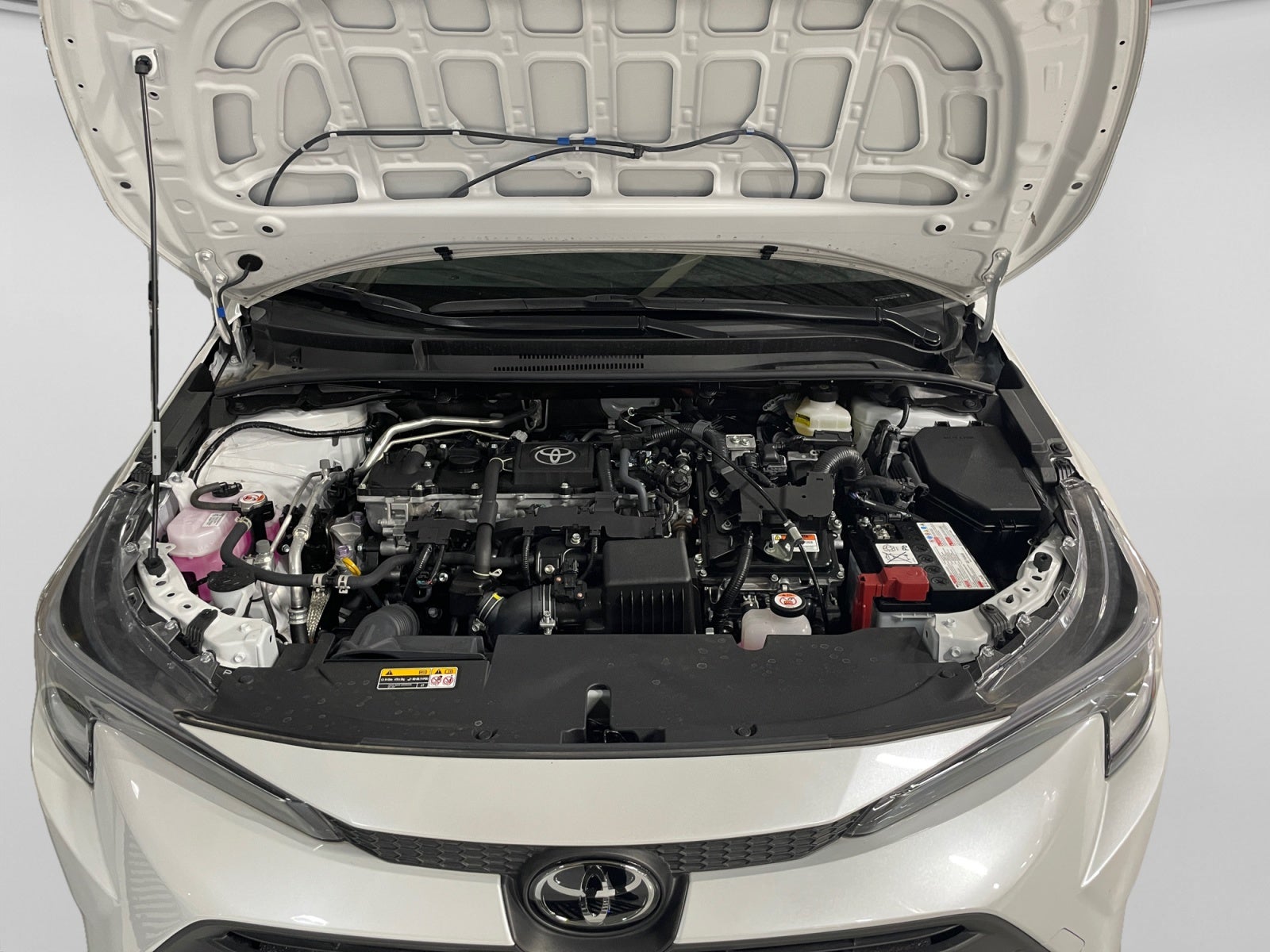2026 Toyota COROLLA XLE HEV