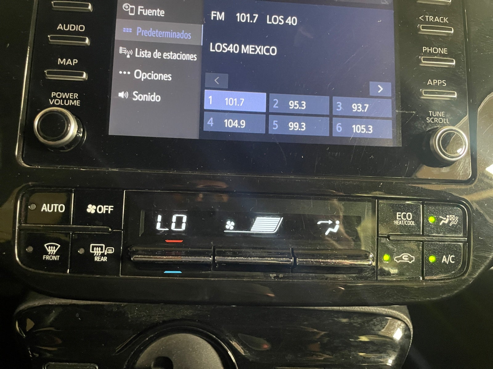2021 Toyota PRIUS BASE