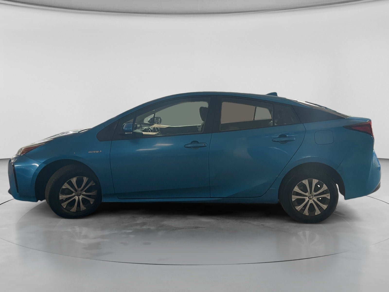 2021 Toyota PRIUS BASE