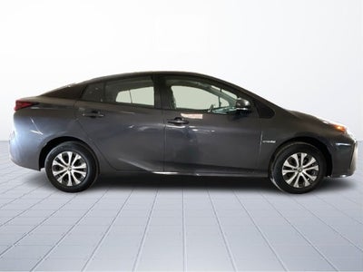 2022 Toyota PRIUS BASE