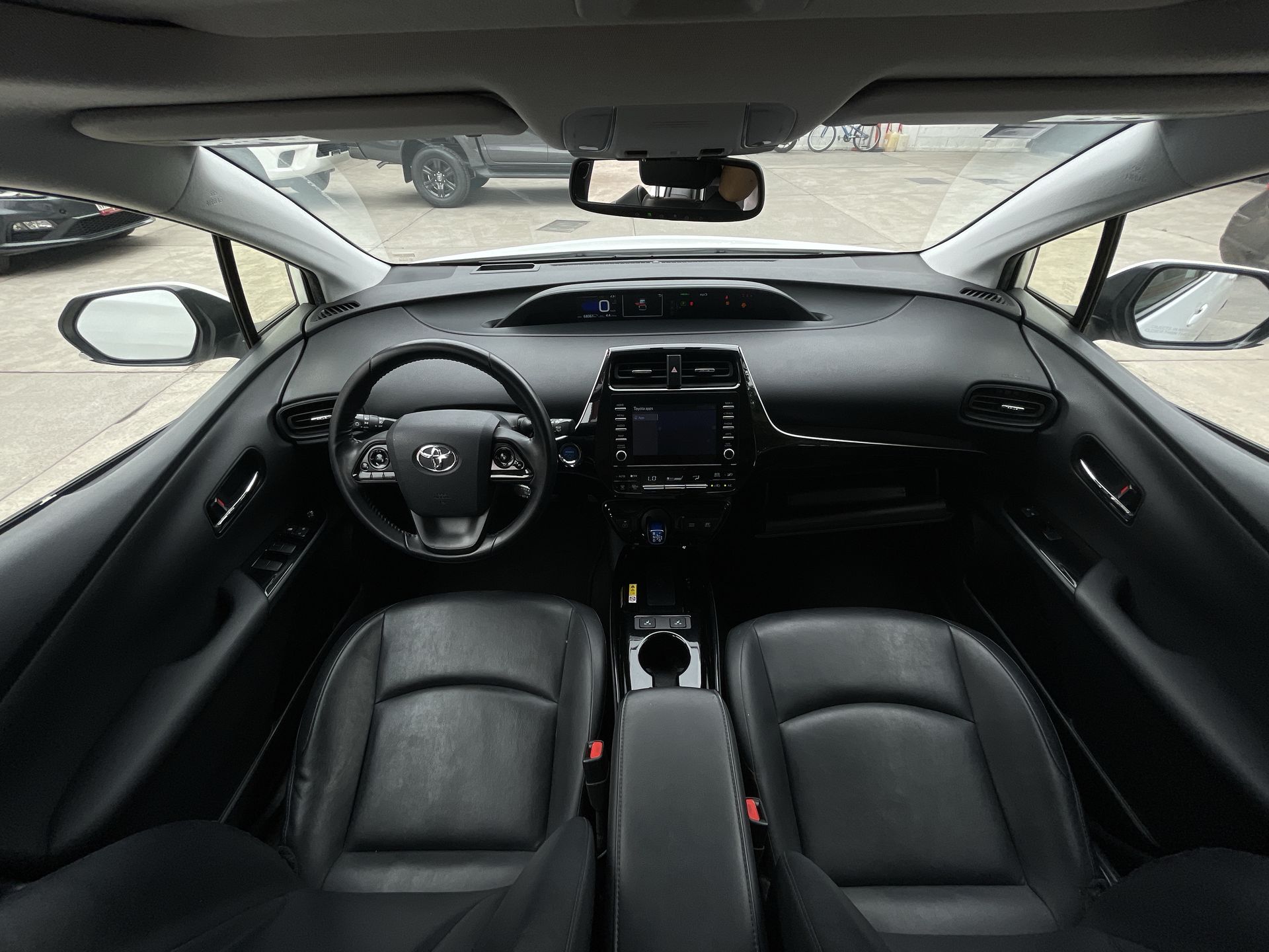 2021 Toyota PRIUS PREMIUM